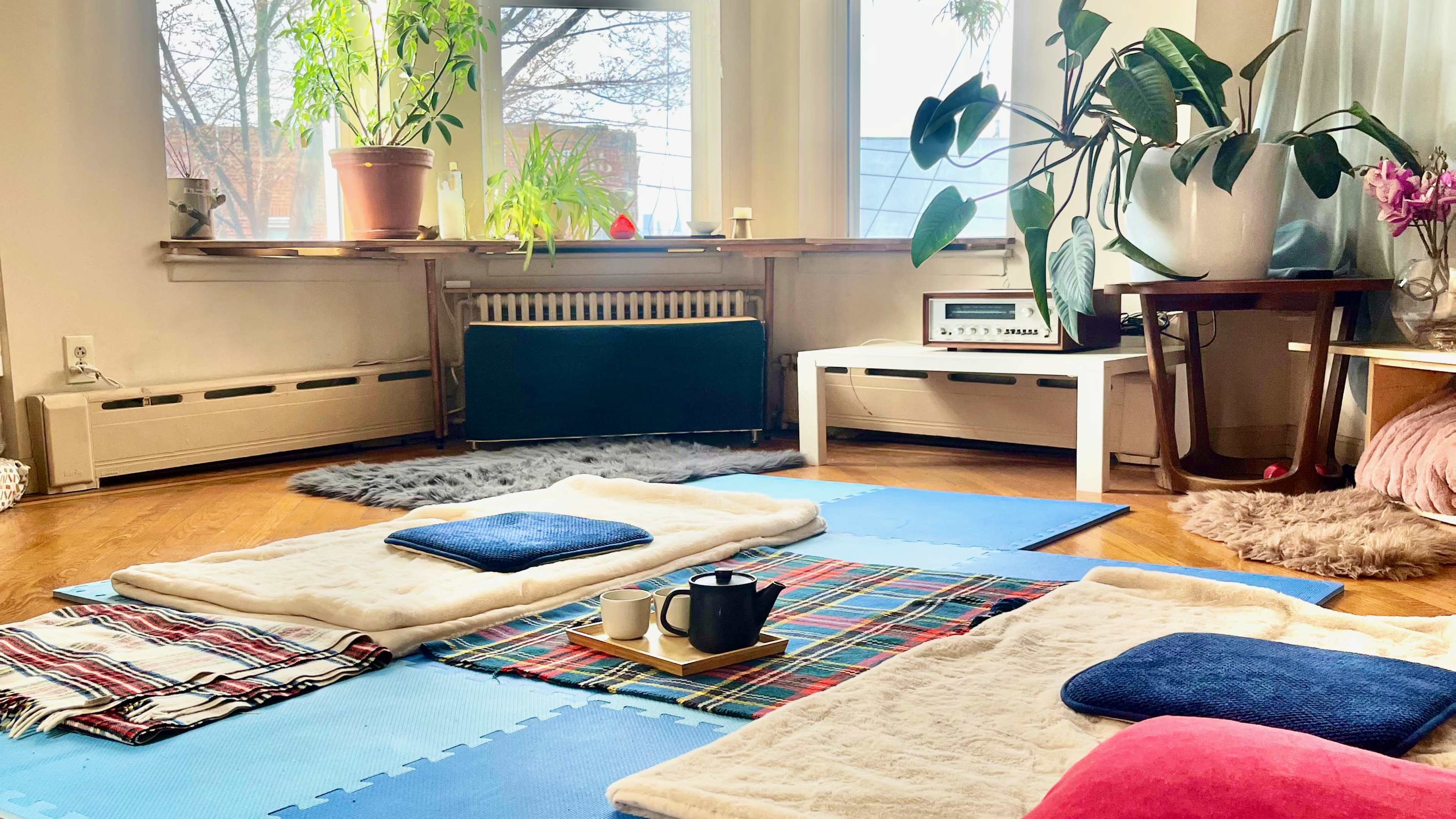 A closer look at Cozy Urban Penthouse Retreats