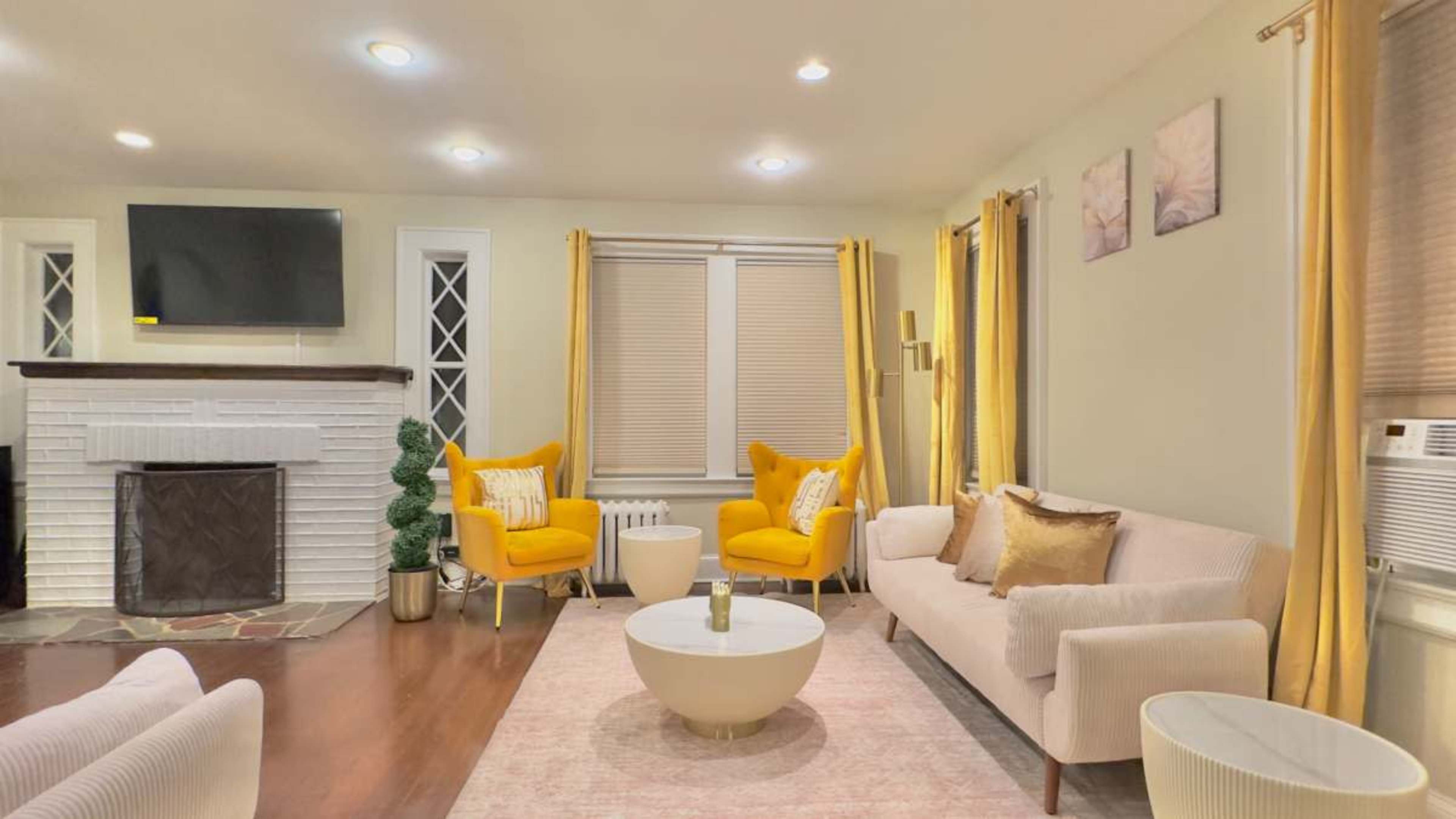 Suburban Serenity For Glamorous Gatherings Image in Kearny, Kearny, NJ