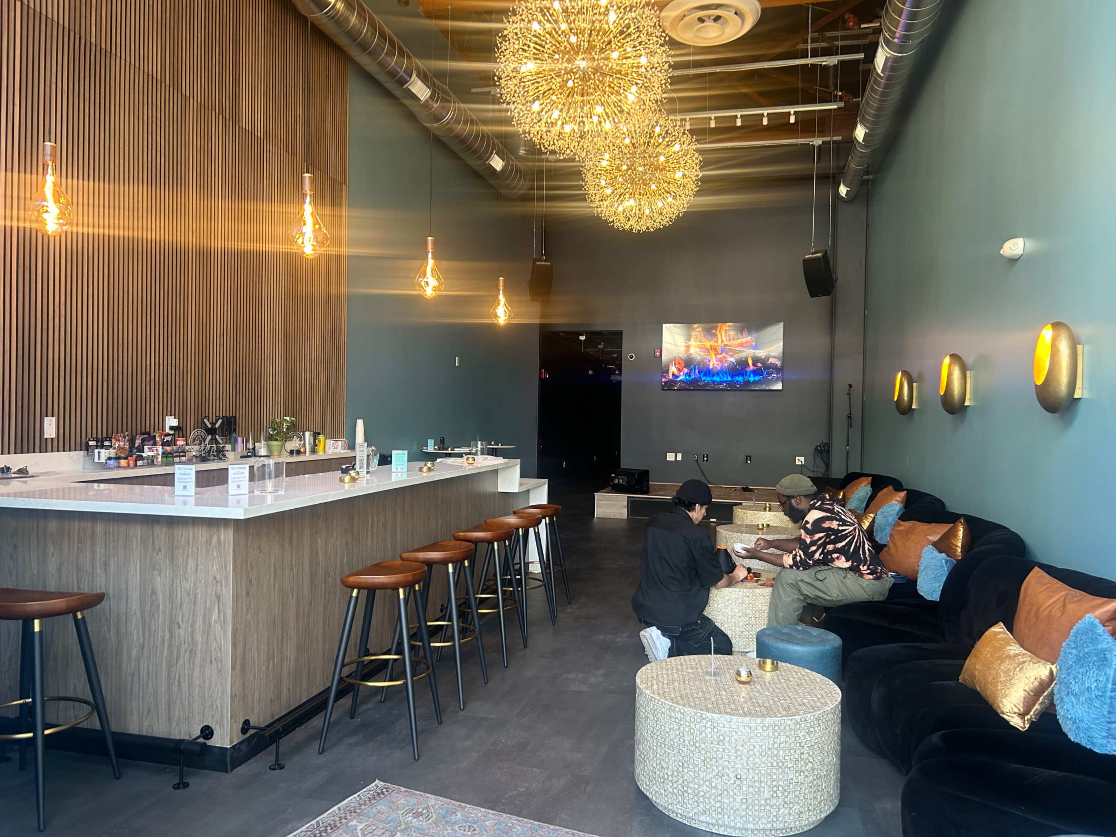 Beautiful lounge with stage Image in Downtown Oakland, Oakland, CA