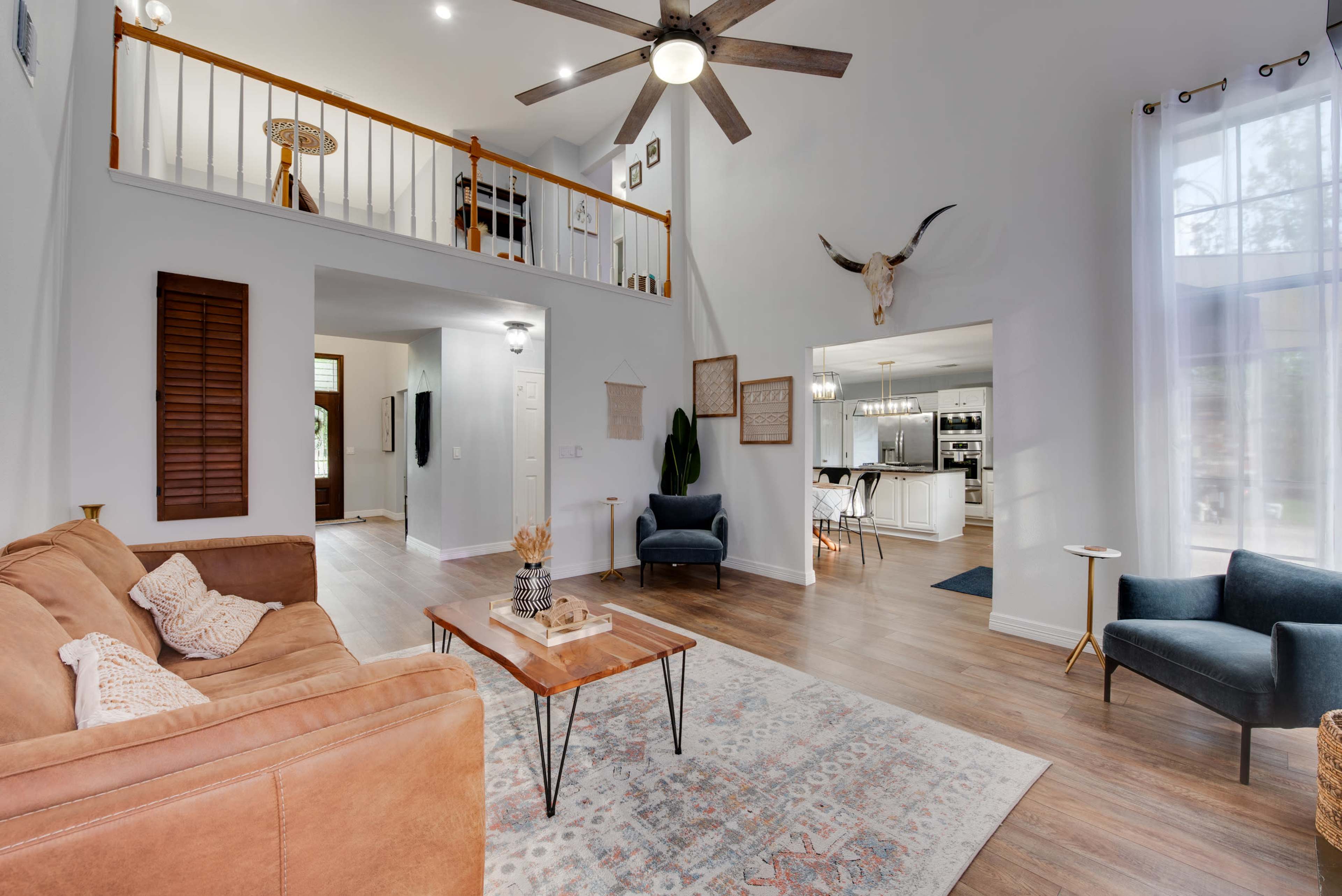 Stylish Poolside Home w/ Game Room + Open Layout Image in Oaks Of Devonshire, Spring, TX