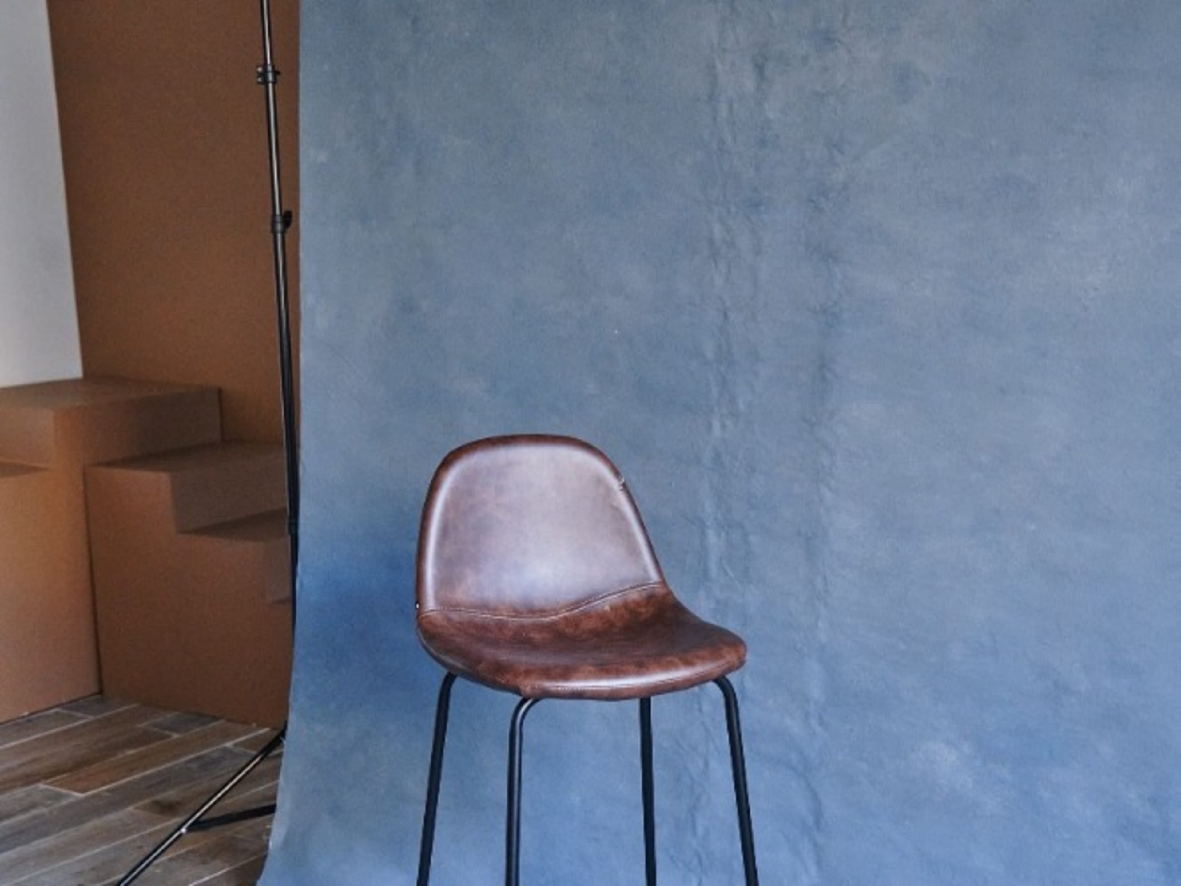 Fond texturé bleu acier