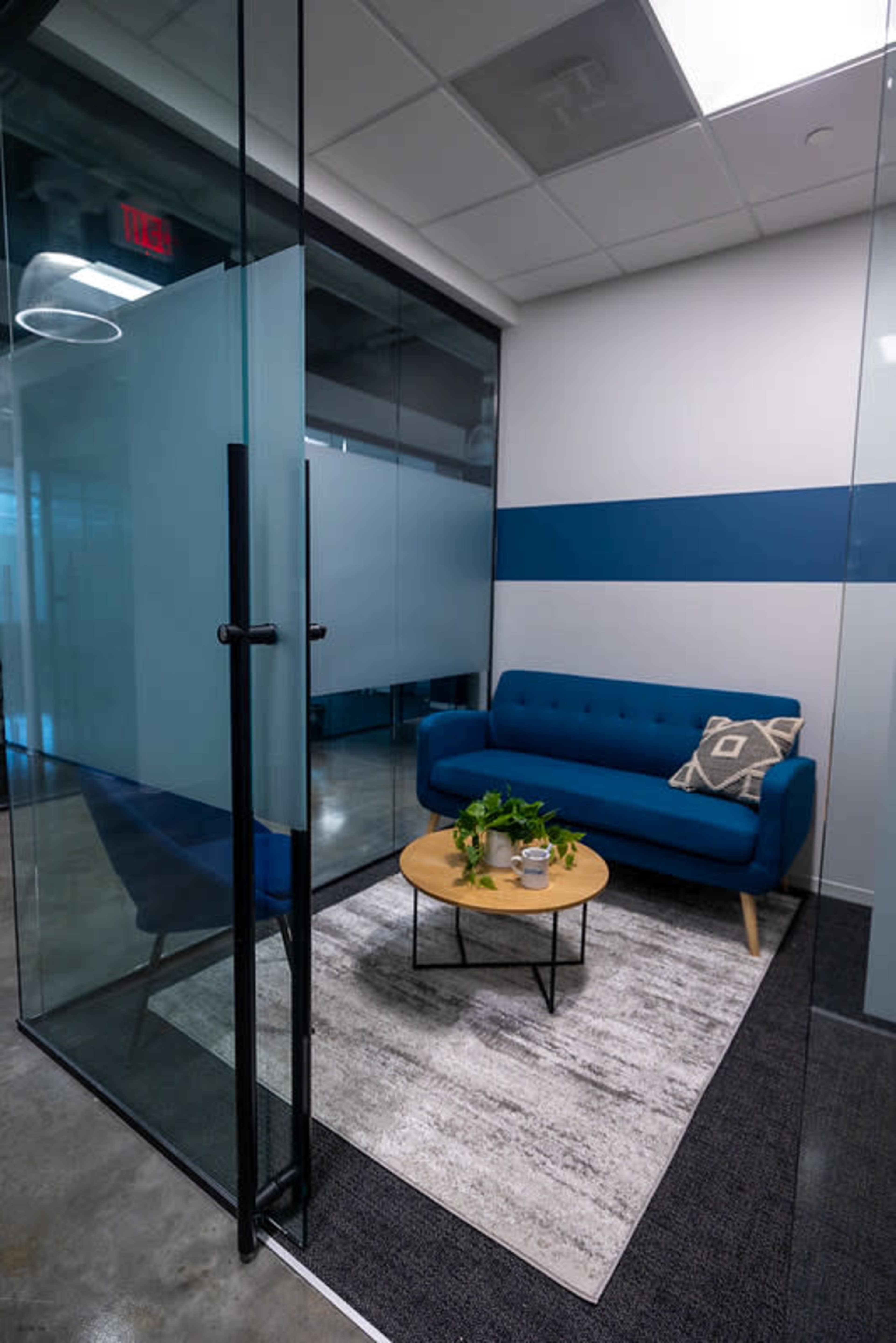 Private 4-Person Day Office in Newport News Image in Tech Center, Newport News, VA