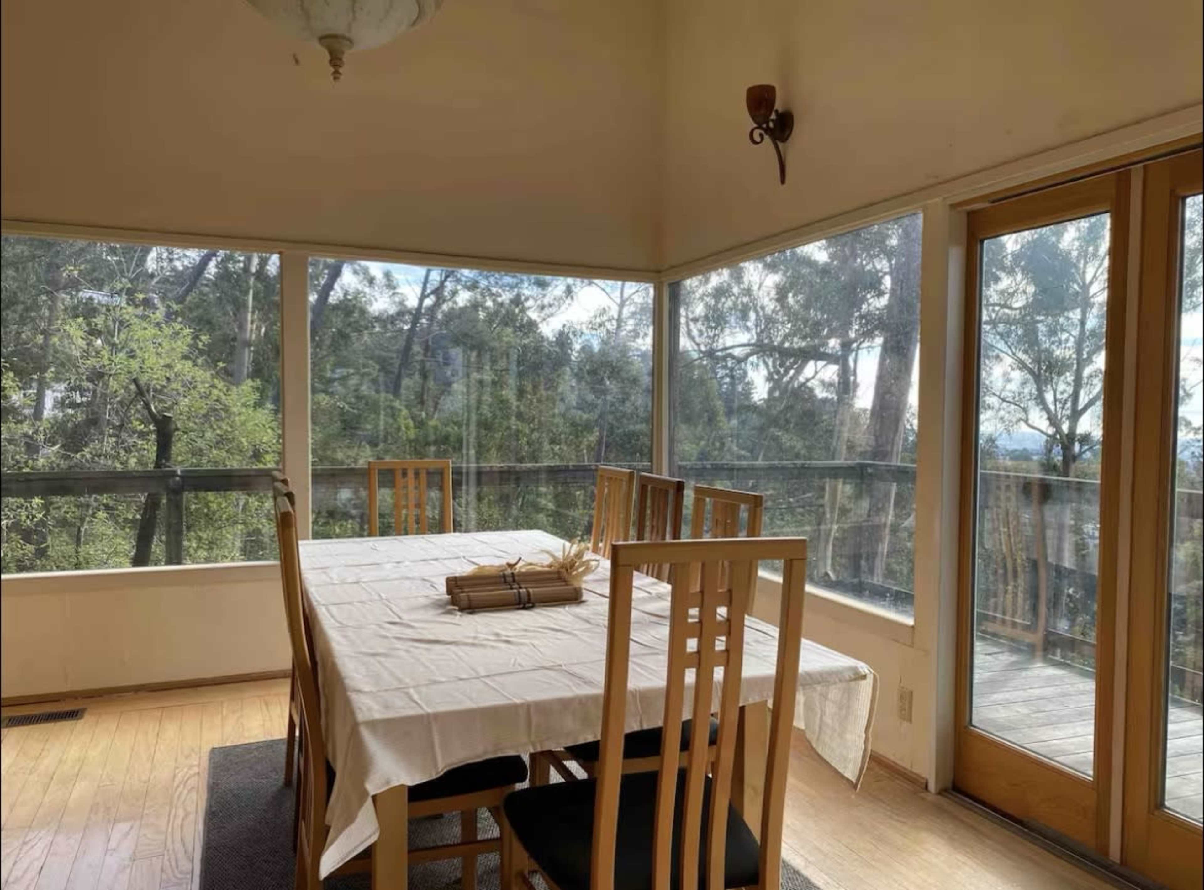 Unique Treehouse with Sweeping Bay Views Image in Piedmont Pines, Oakland, CA