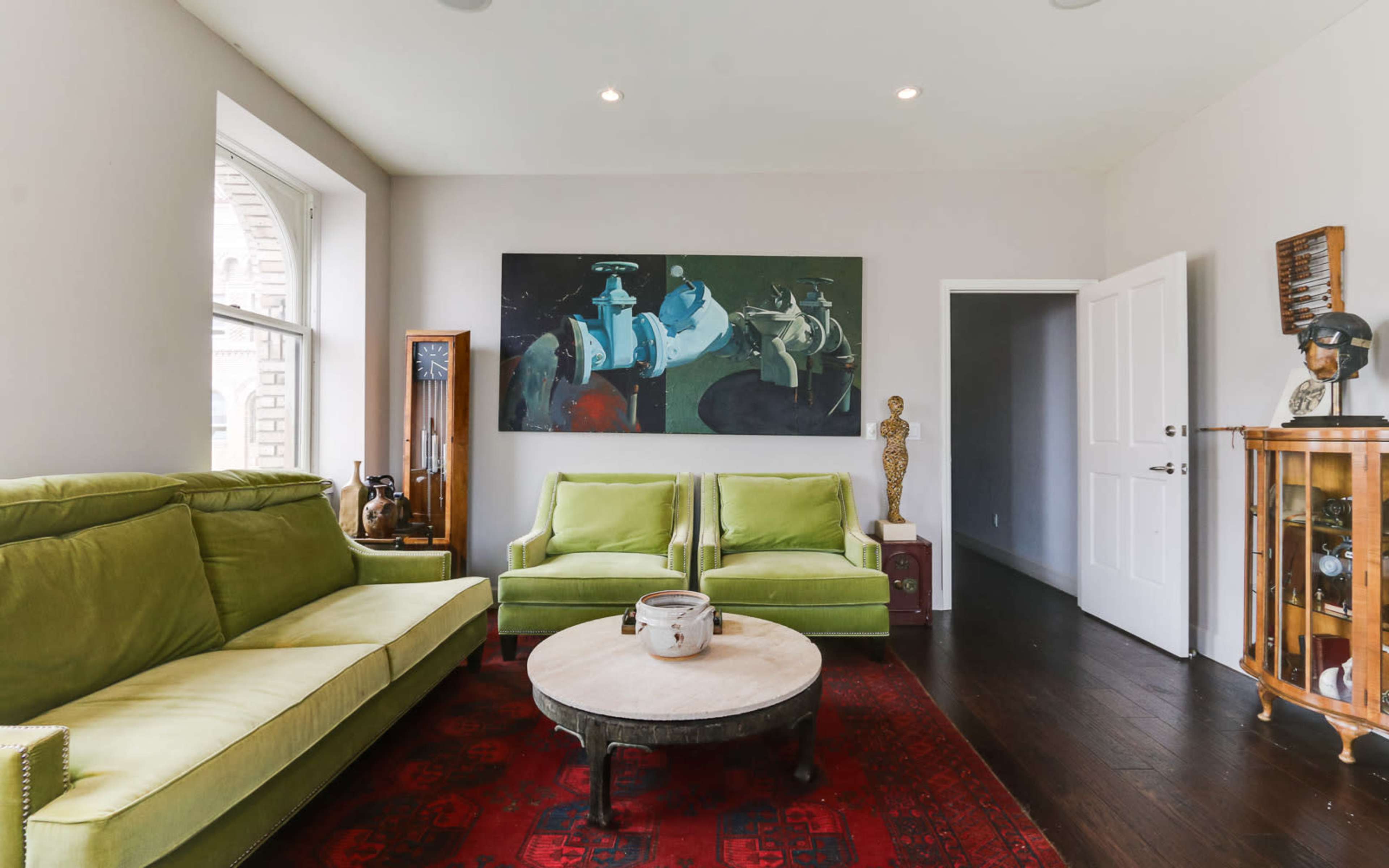 Vibrant and Whimsical Space with Stunning Views on Union Square Image in Lower Nob Hill, San Francisco, CA