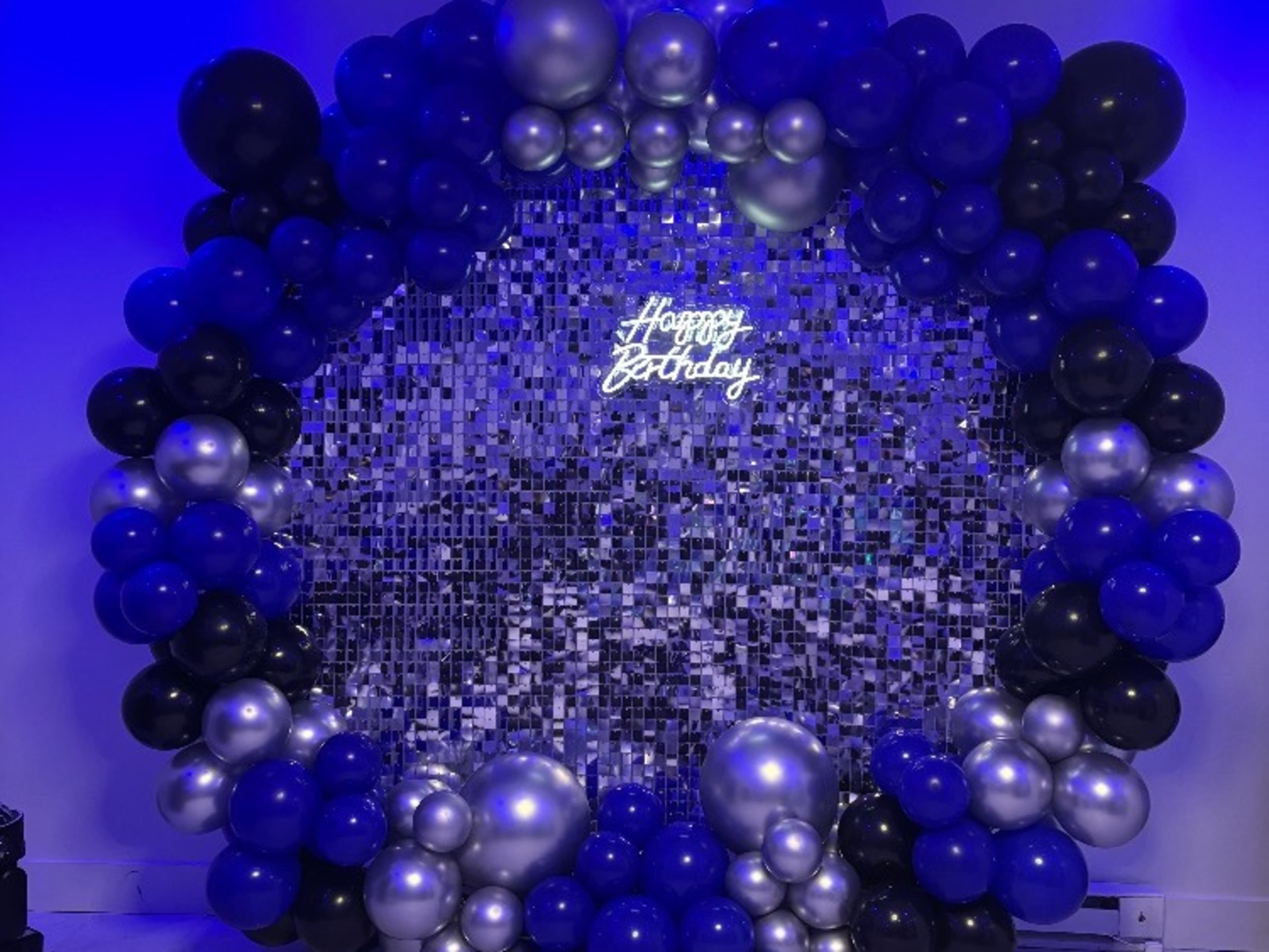 Balloon decoration (let us know your budget)