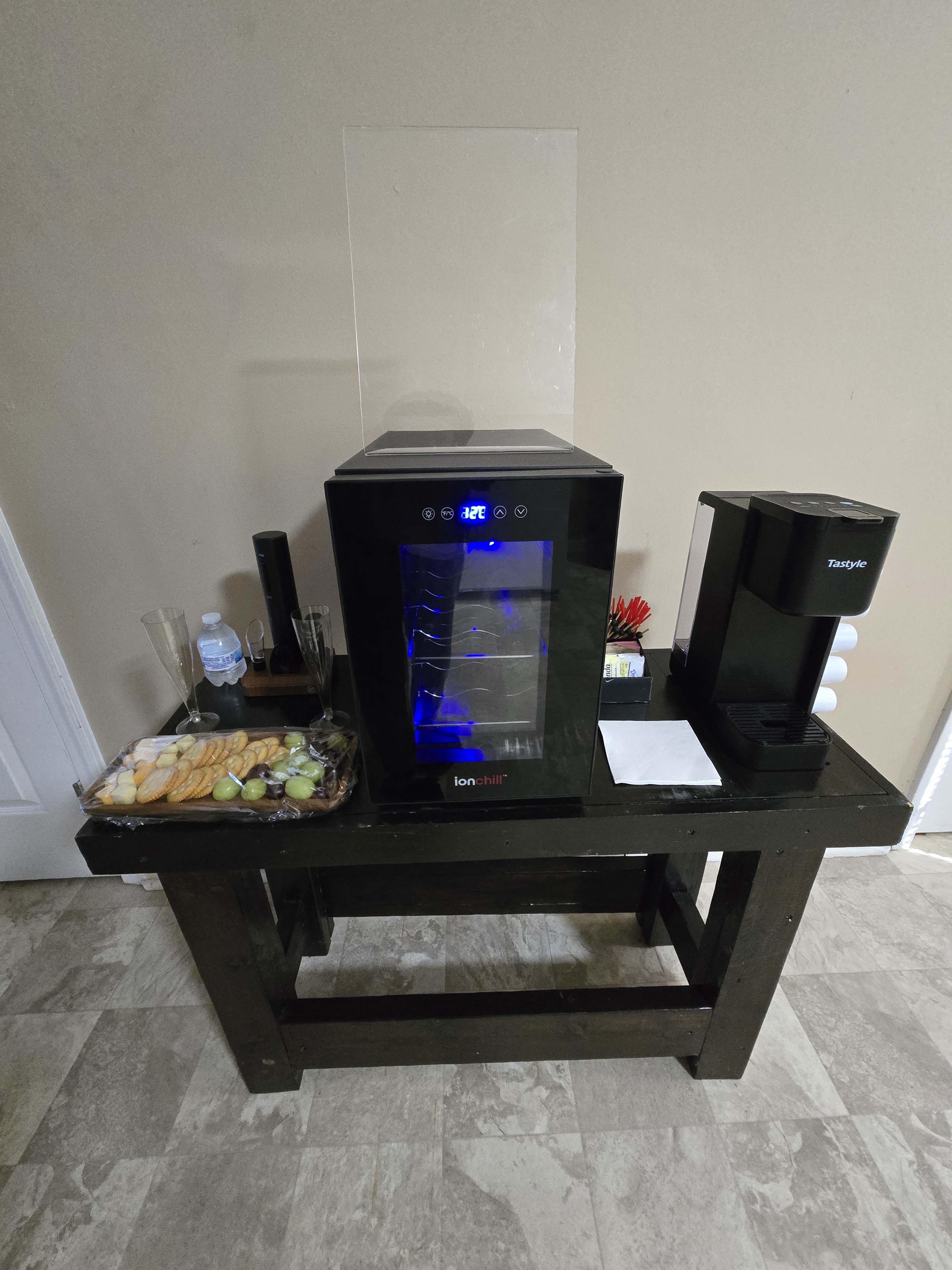 The Dapper Den – Modern Residential Lounge & Creative Studio Image in McDonough, McDonough, GA