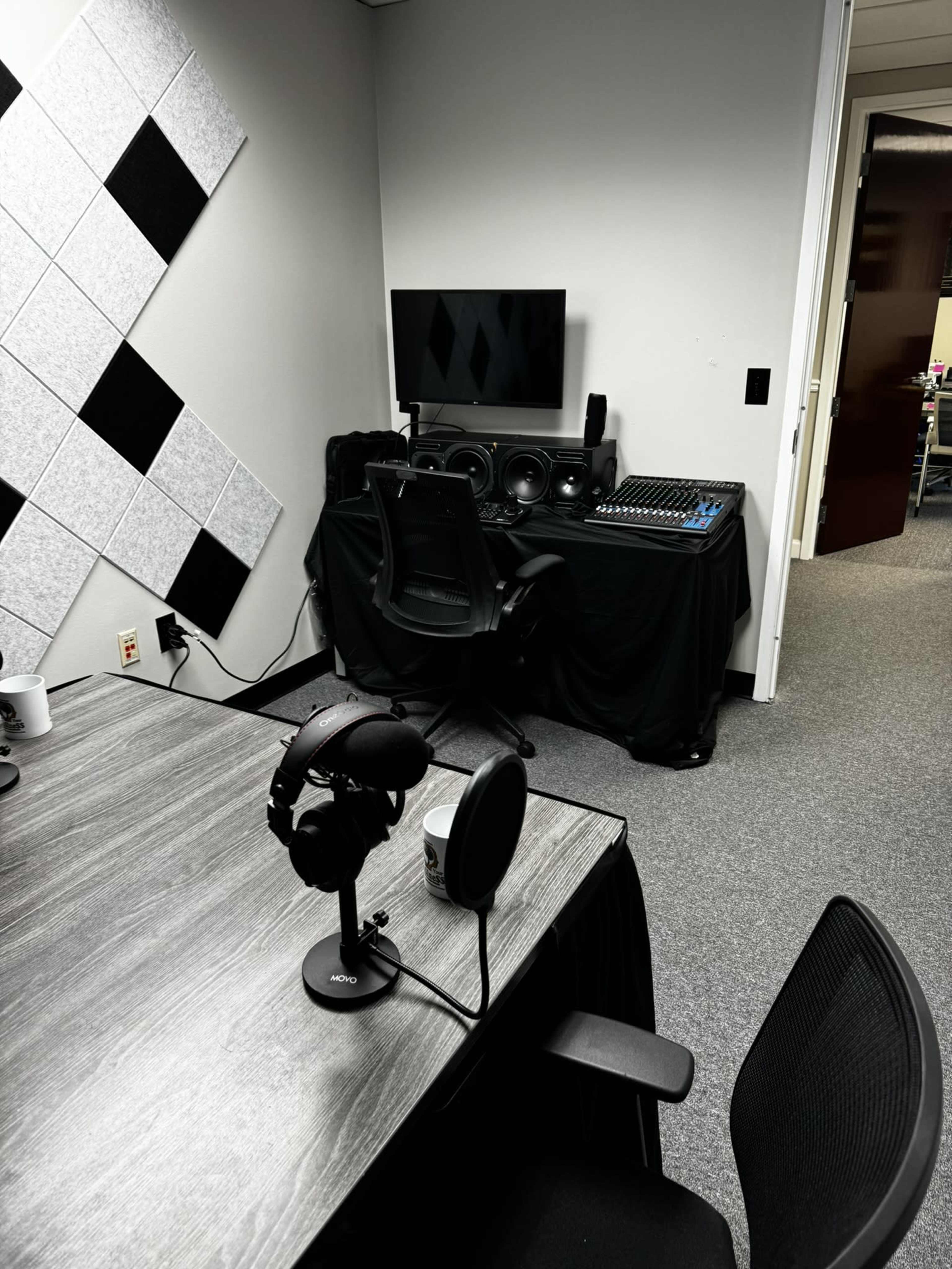 Buckhead Podcast Studio Image in Buckhead, Atlanta, GA