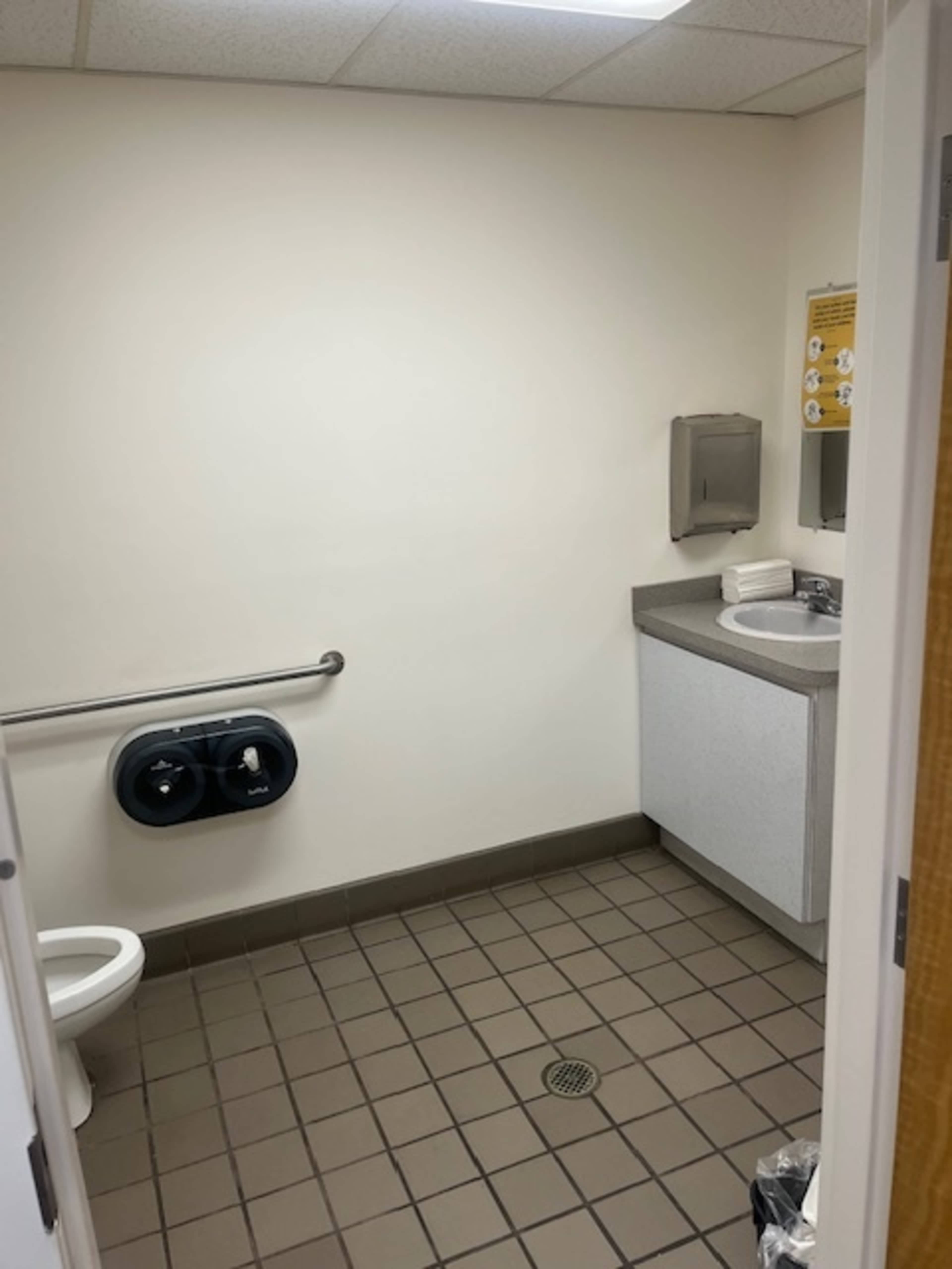 Pod Style Meeting Space for 3-5 (monthly) Image in Midtown, Detroit, MI