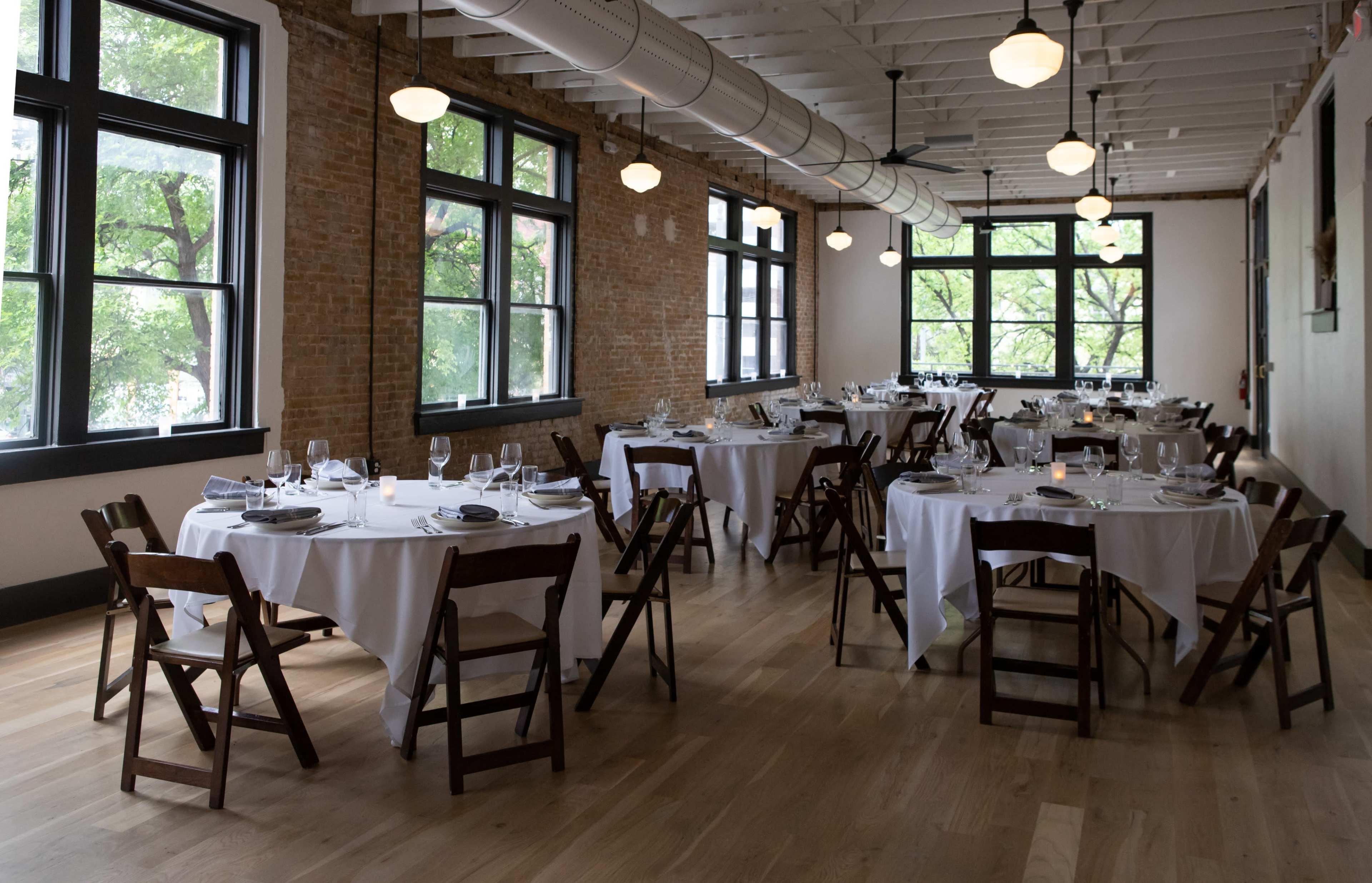 Downtown Restaurant with Outdoor Patio Image in Downtown Austin, Austin, TX