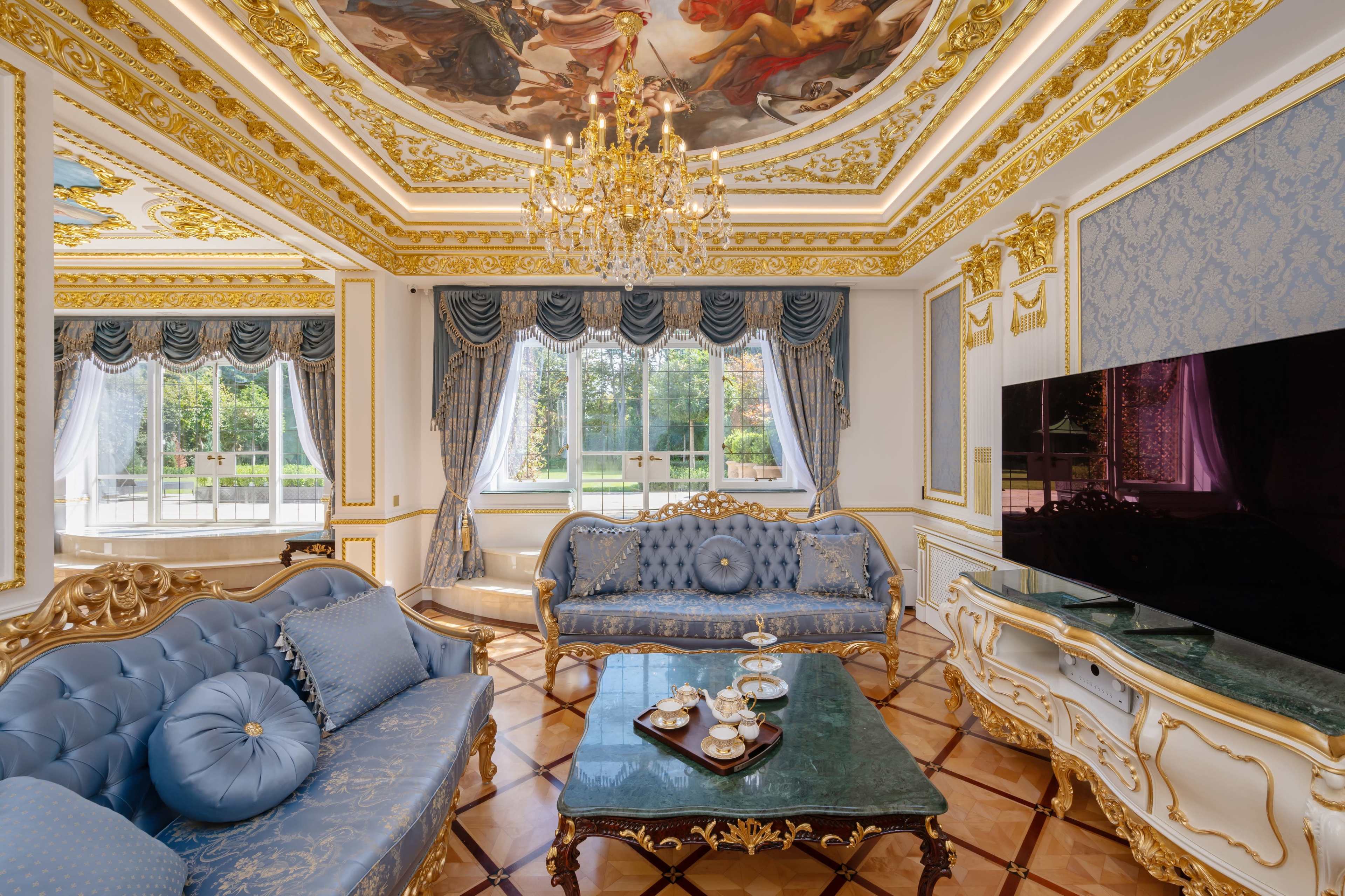 Luxury Unique French Baroque Palace inspired by Versailles Image in London, London, ENG