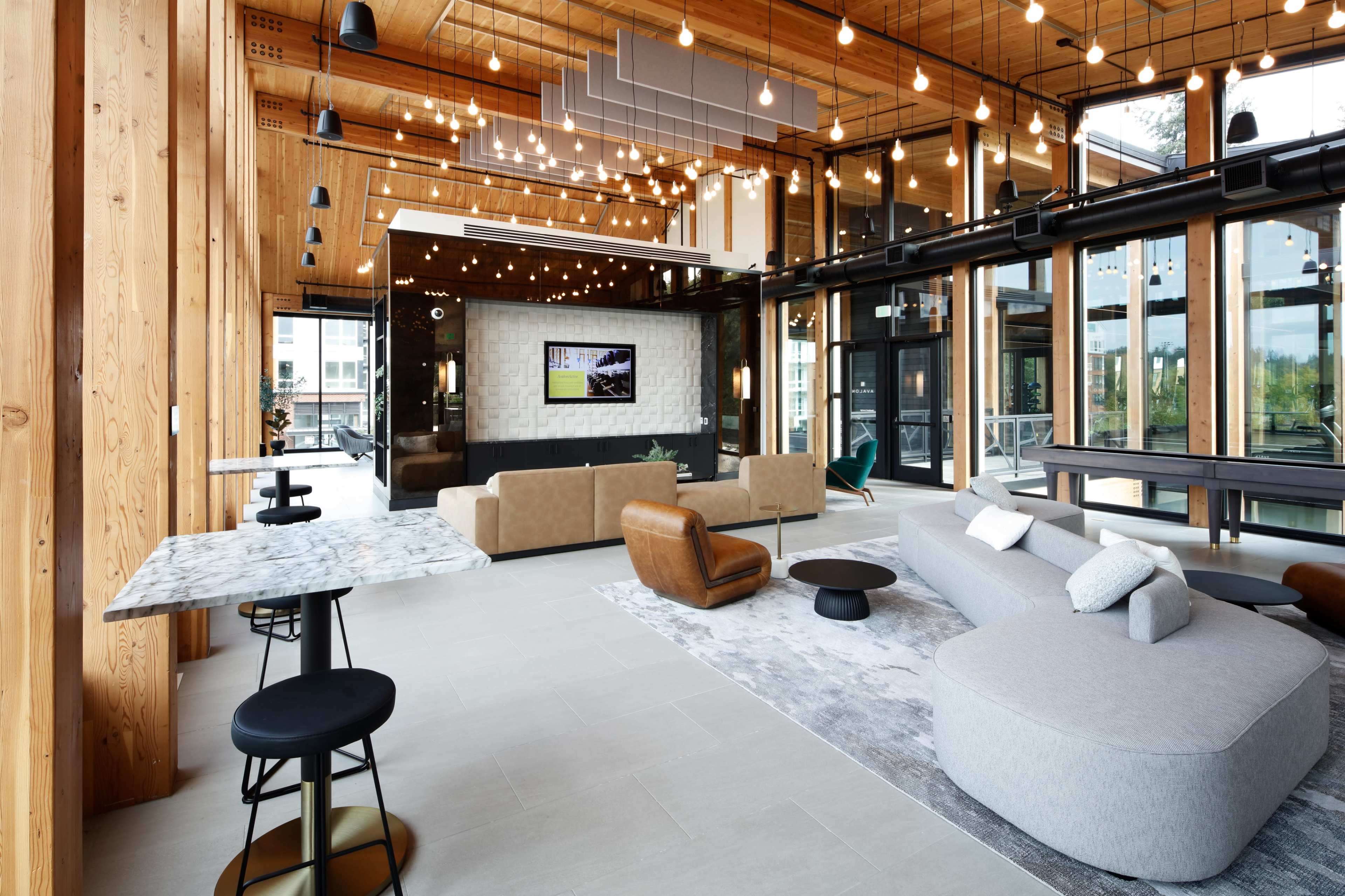 Upscale Lounge & Kitchenette Designed for Entertaining Image in Bothell, Bothell, WA