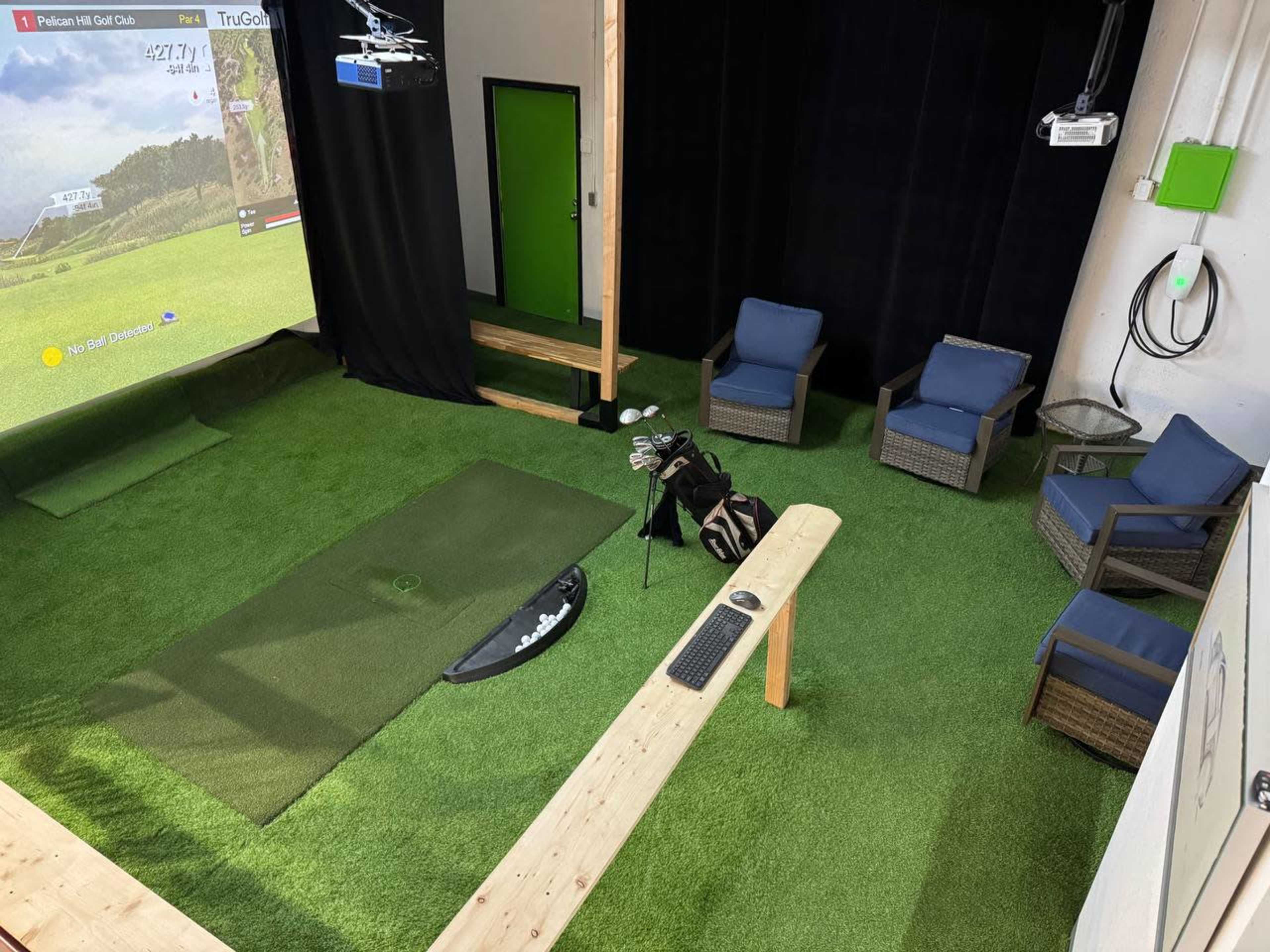 Productive Meeting Space with Golf Simulator Image in Costa Mesa, Costa Mesa, CA