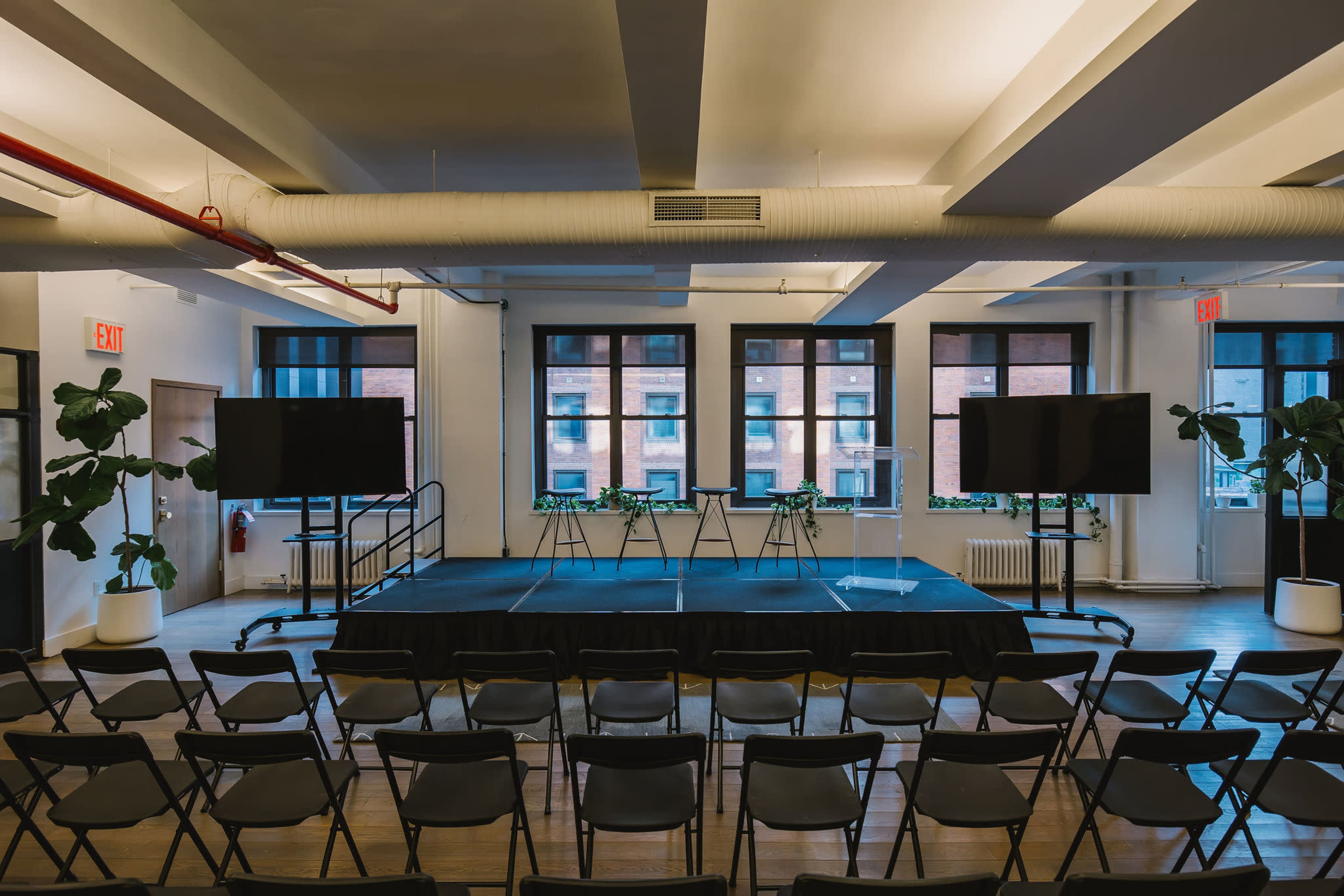 The Auditorium Image in Midtown Manhattan, New York, NY