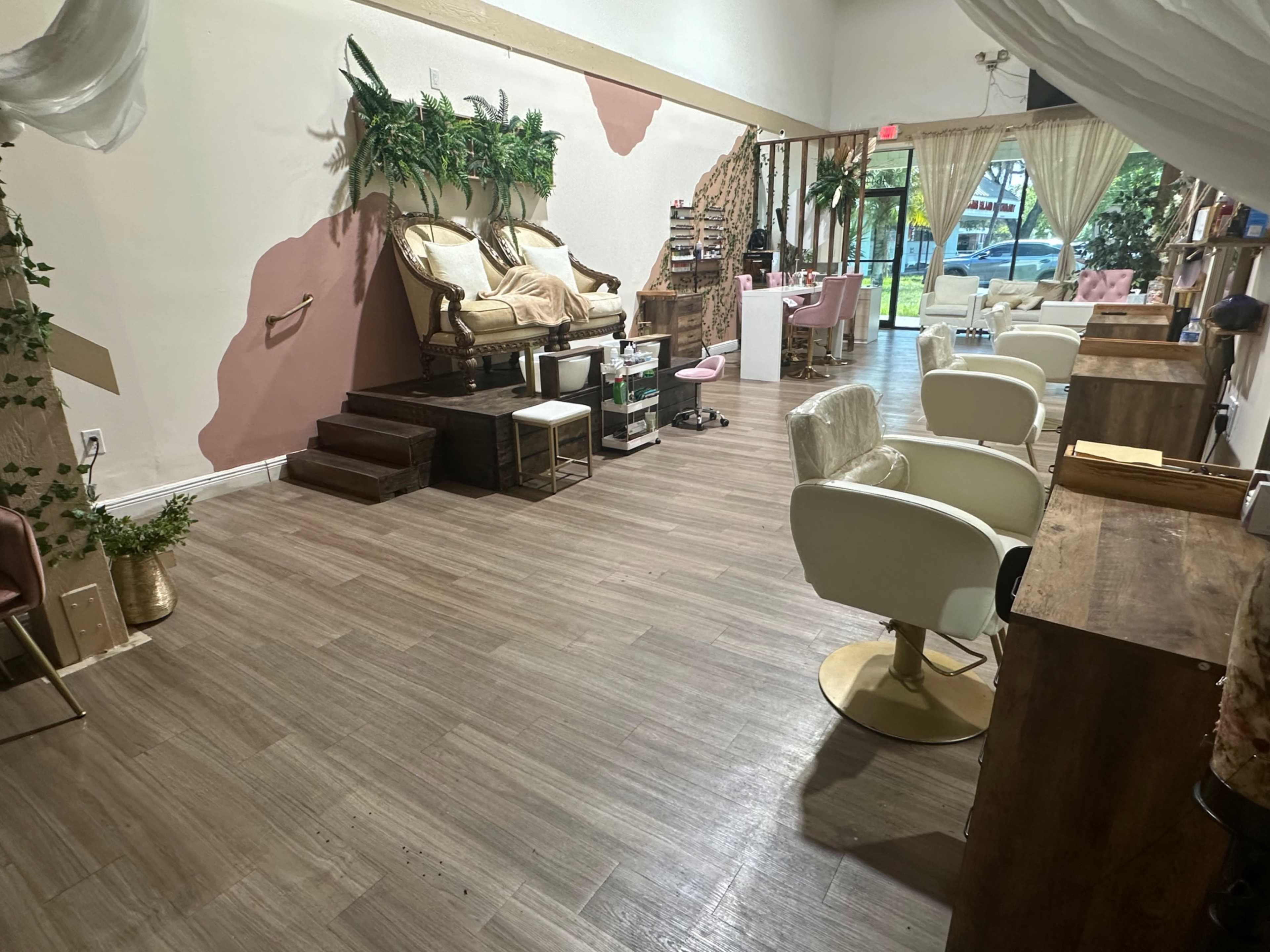 Gem Beauty Lounge Image in Lauderhill, Lauderhill, FL