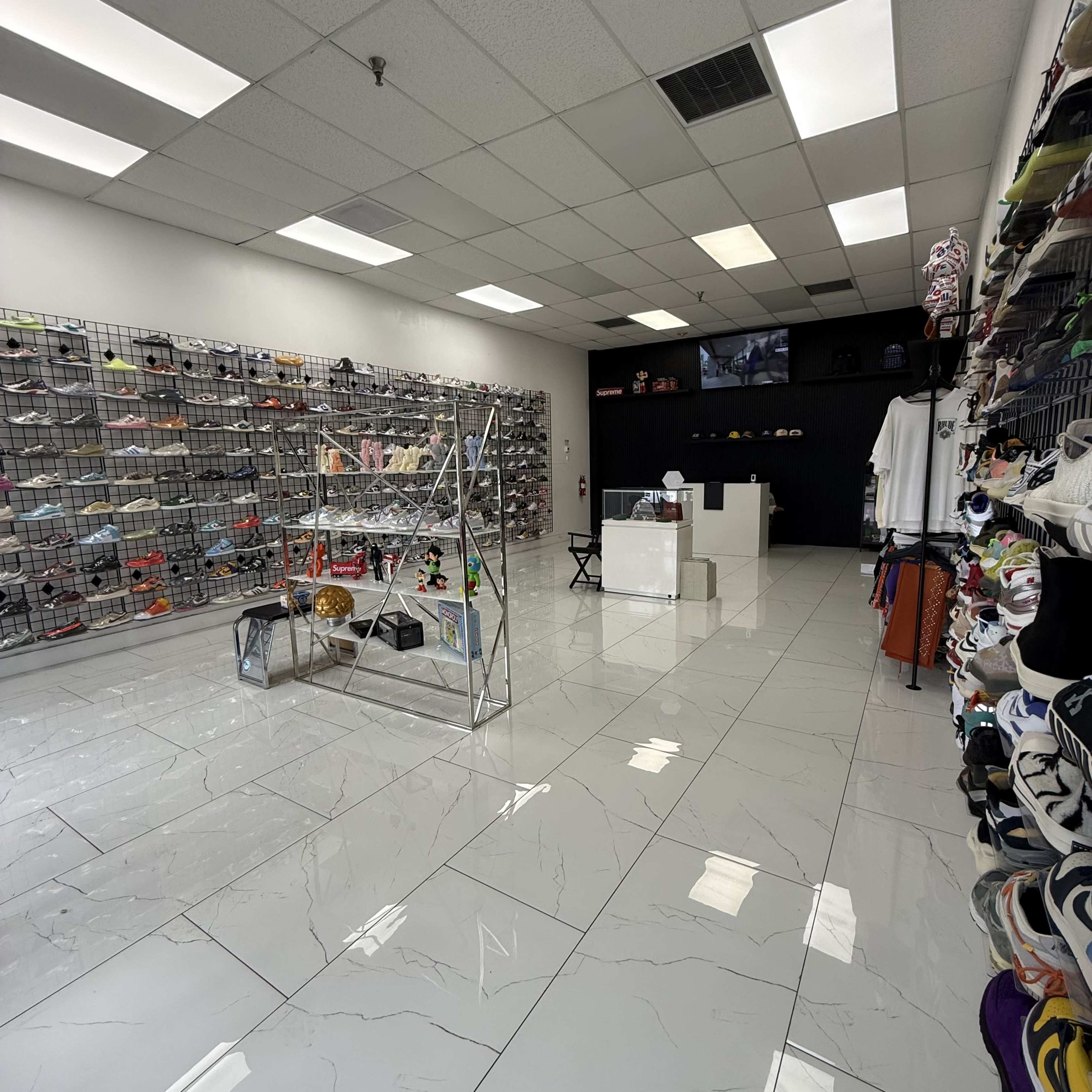 Modern Luxury Boutique Image in Hialeah, Hialeah, FL