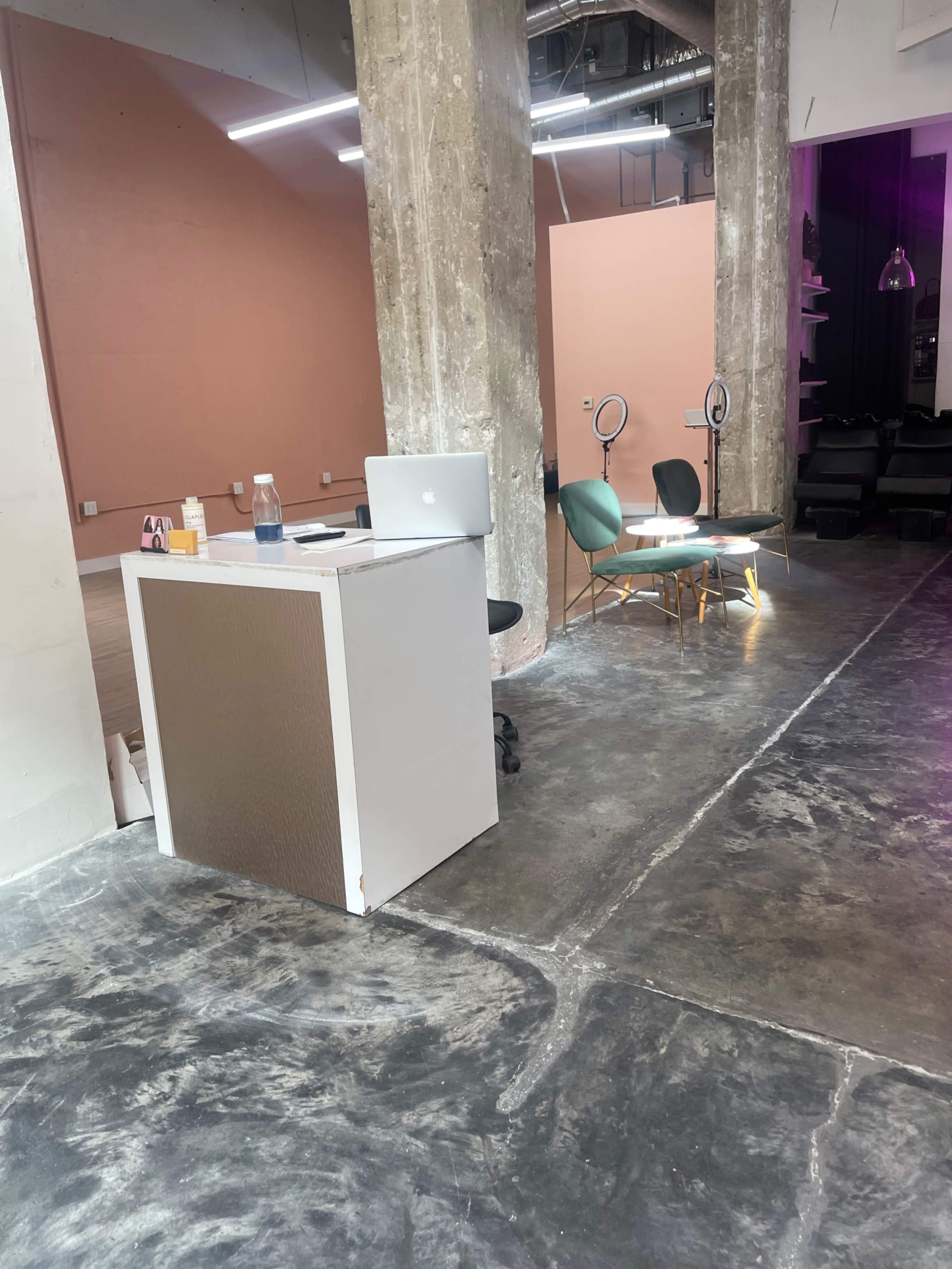 Boutique Salon Image in Central LA, Los Angeles, CA