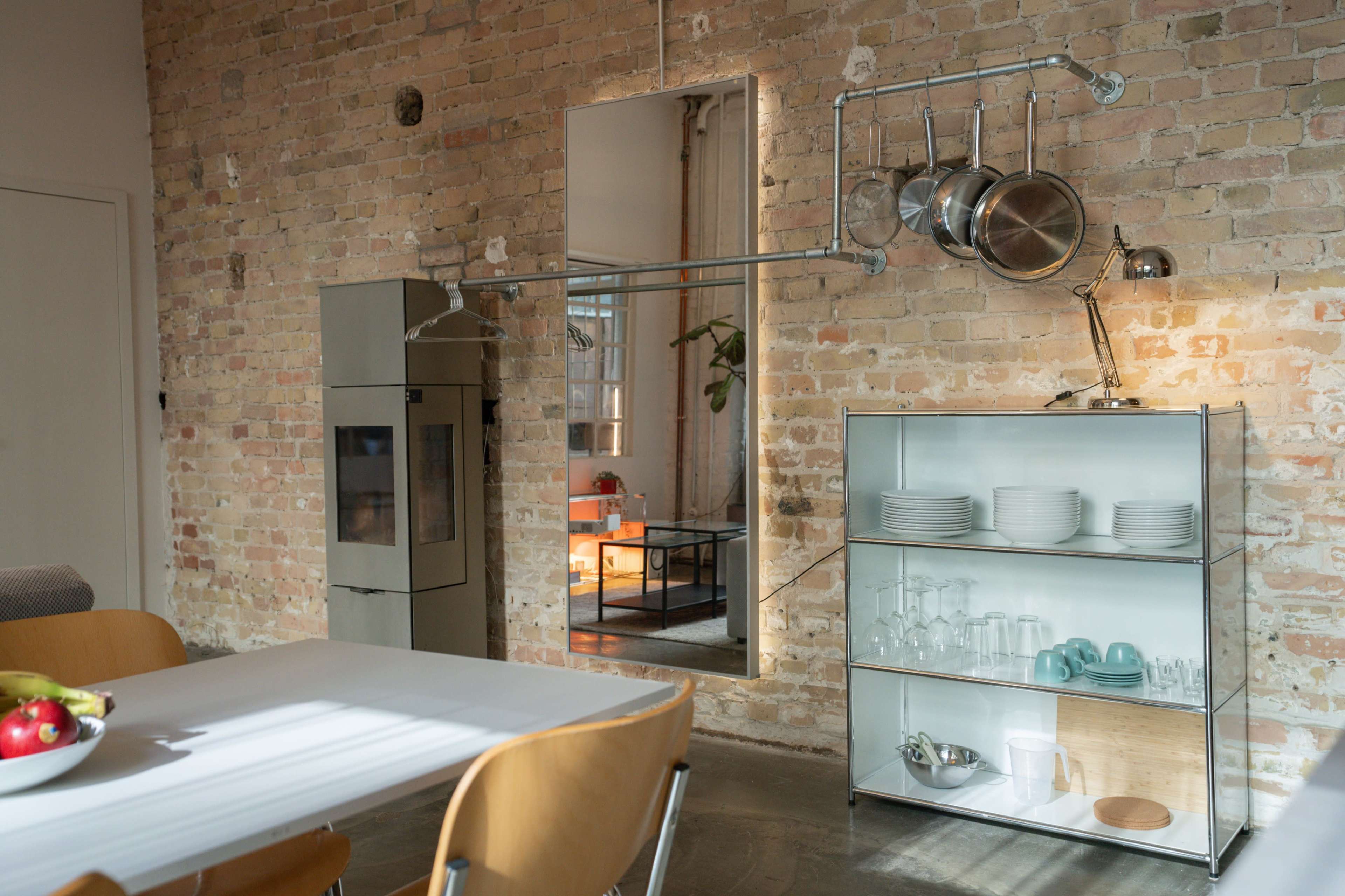 Spacious Industrial Loft with Natural Light, Fireplace, Music Studio & Projector – Perfect for Creative Productions." Image in Prenzlauer Berg, Berlin, 