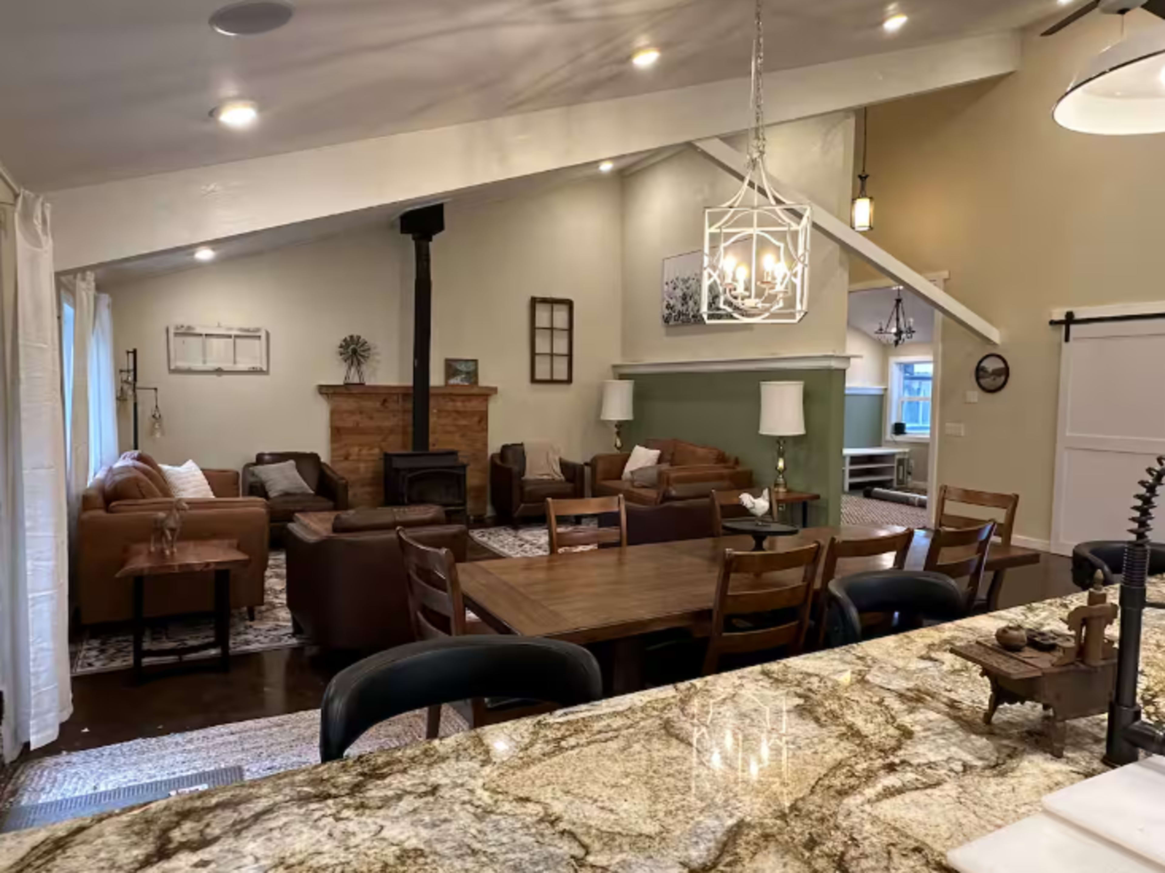 Beautiful home with rustic event space Image in , Arlington, WA