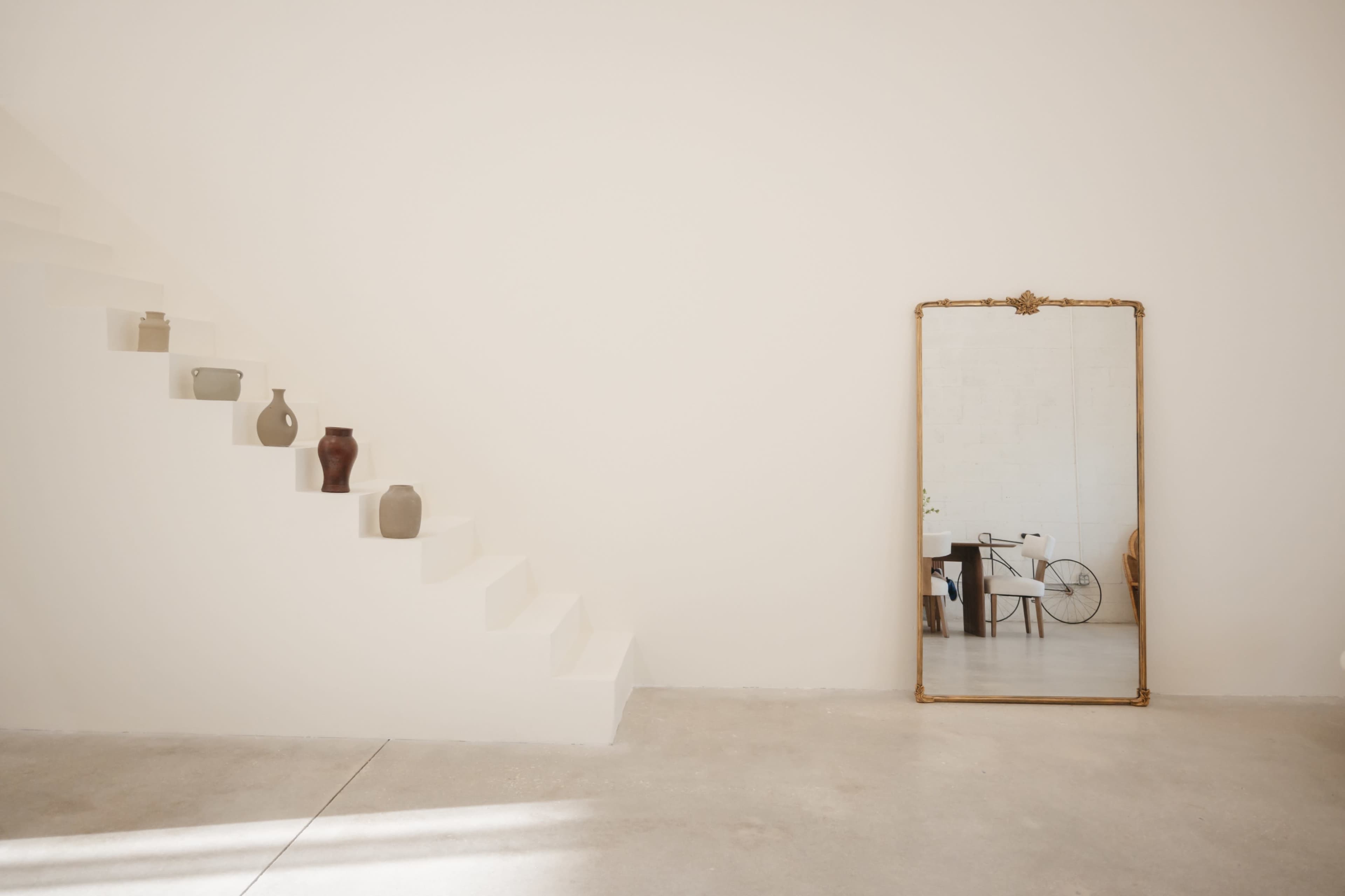 Timeless, Light-Filled Studio Perfect for Creatives & Photographers Image in Fort Pierce, fort pierce, FL