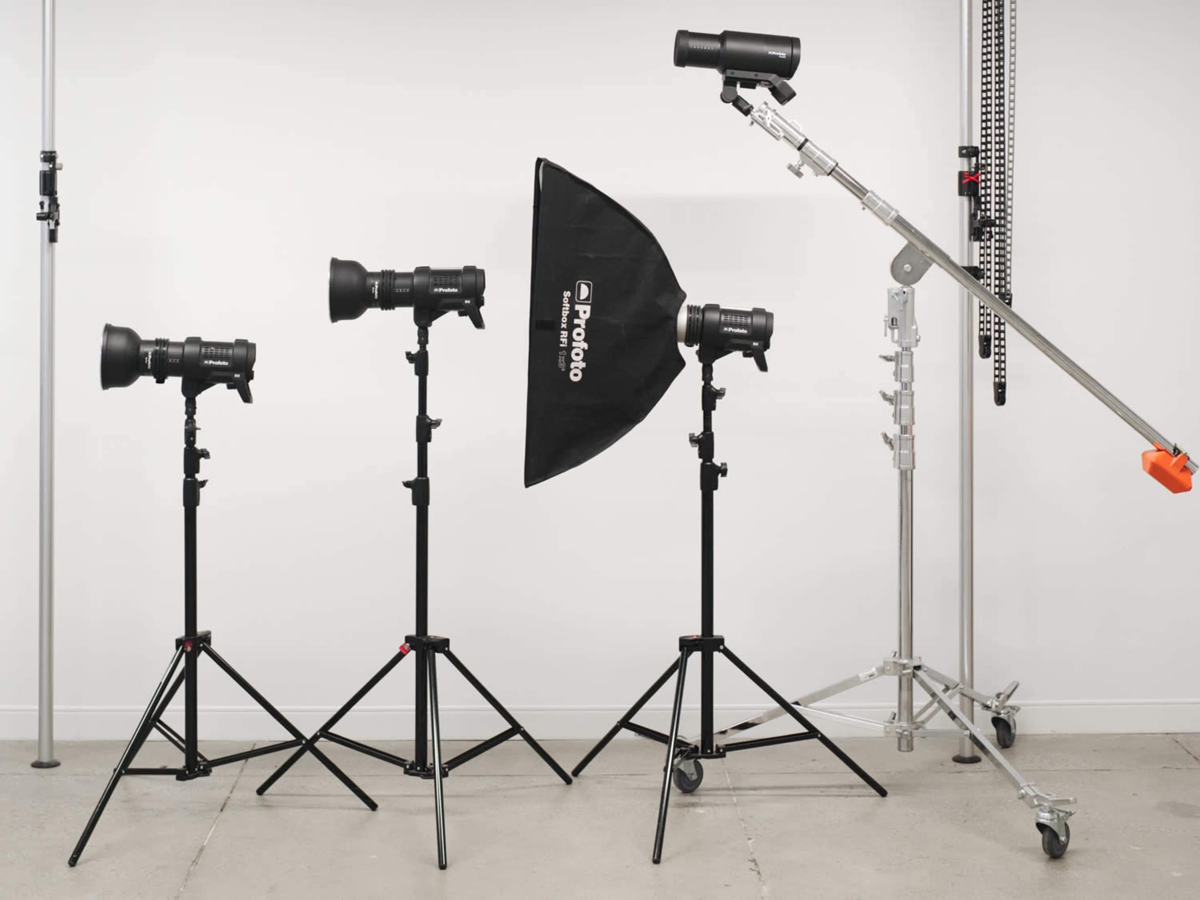 Photo studio + Profoto Equipment + Props + Retouching Service Image in Midtown Manhattan, New York, NY