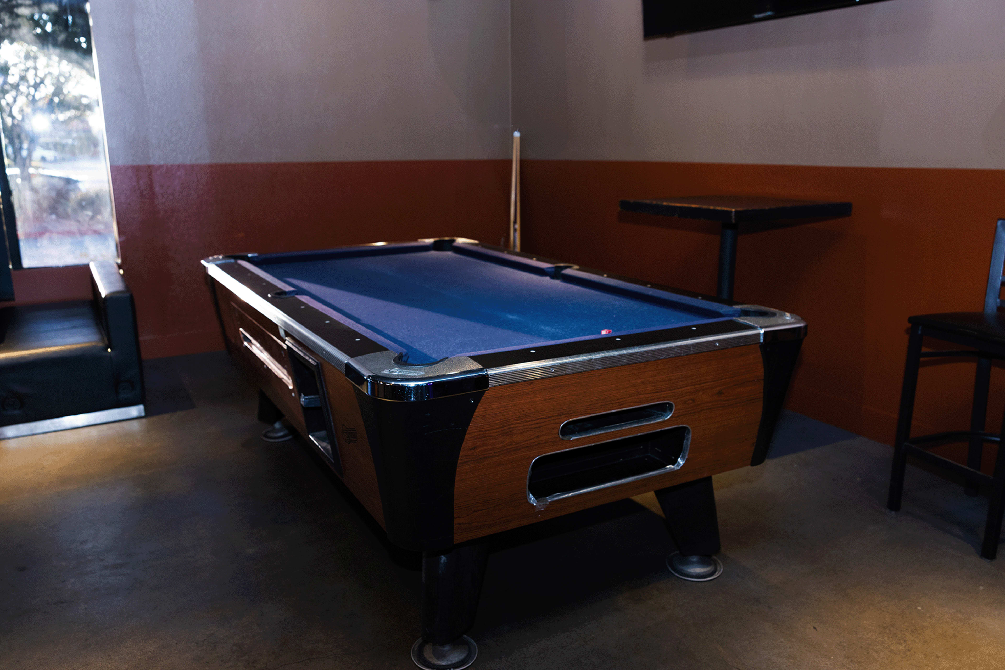 Lively Bar & Event Space Image in Arden-Arcade, Sacramento, CA