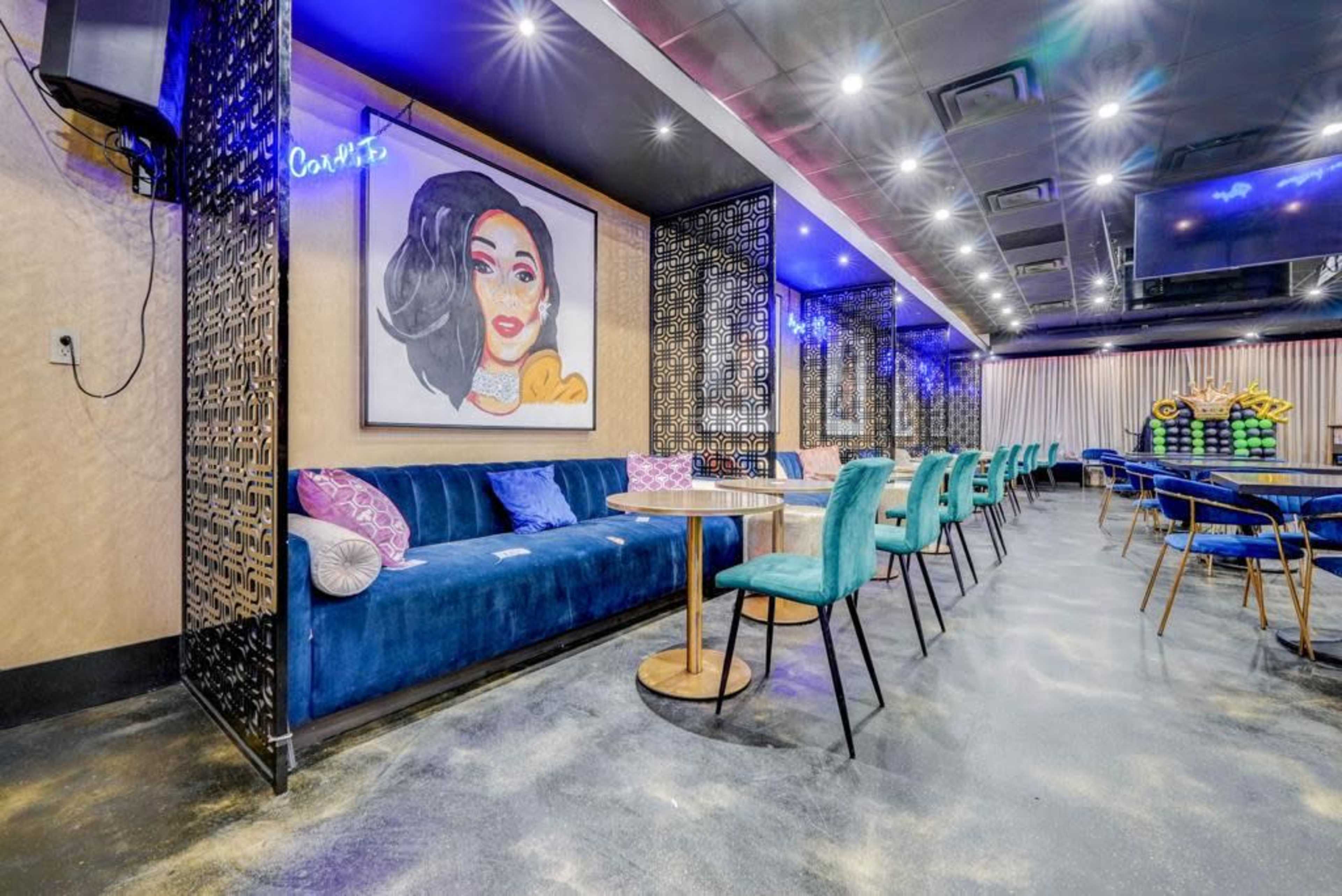 Luna Lounge — Premium Event Venue in Richmond Hill Image in Richmond Hill, Richmond hill, ON