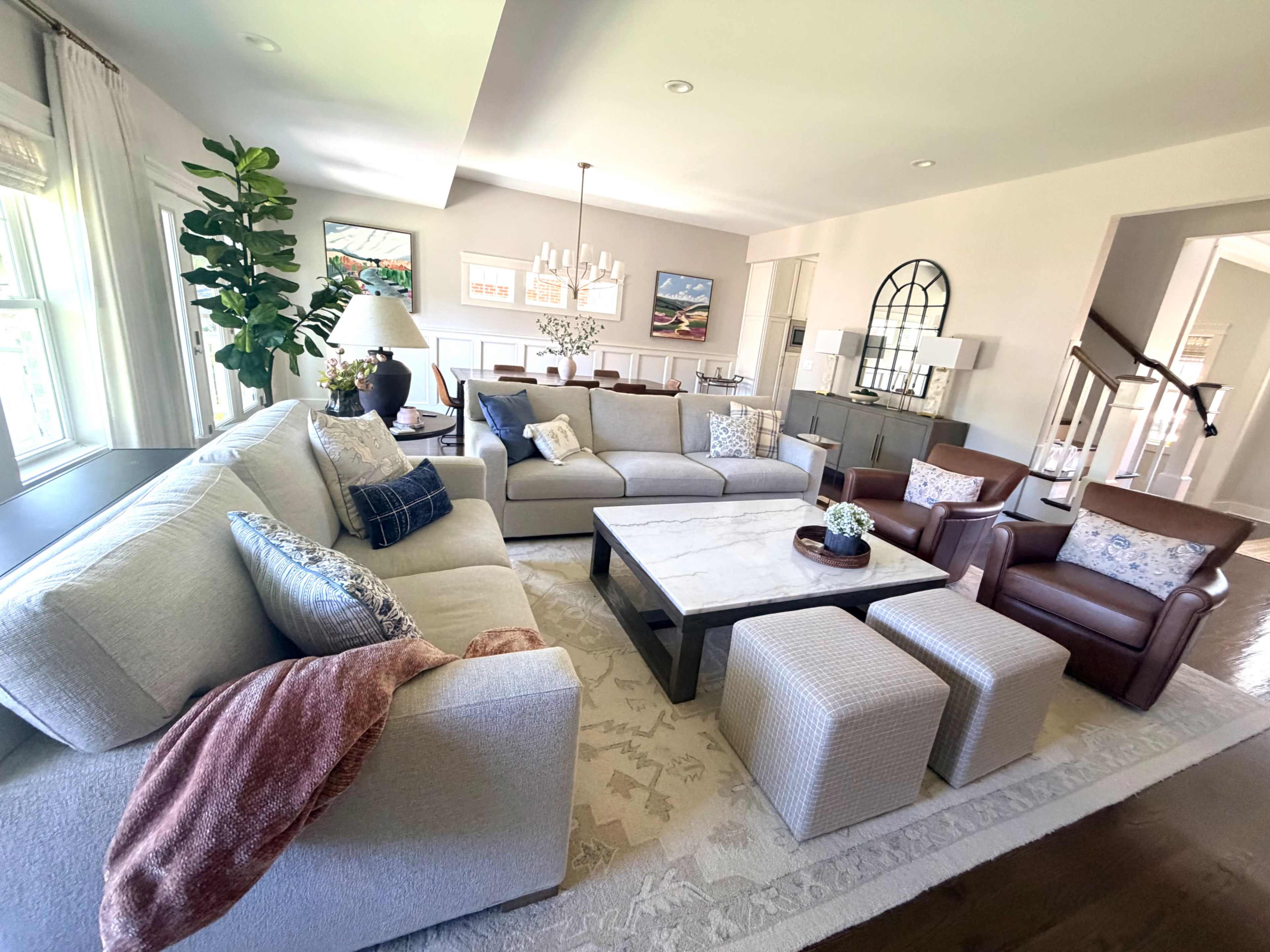 Recently Renovated Family-Friendly home in a coveted suburban neighborhood Image in Lyons Township, La Grange, IL
