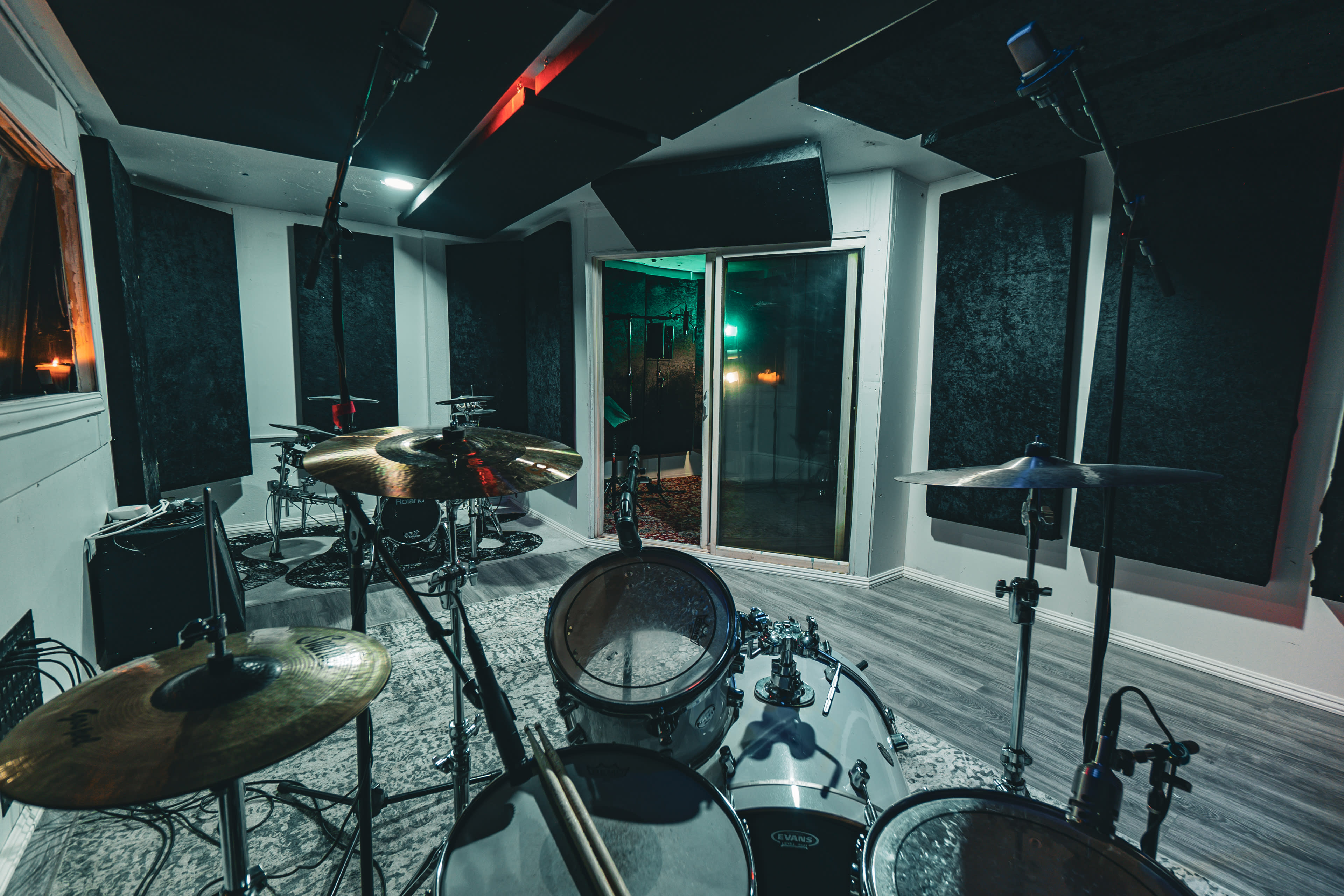 Creative Recording Studio | Music, Podcasts, Vocals, Production, Voice Overs & More Image in Hollywood, LOS ANGELES, CA