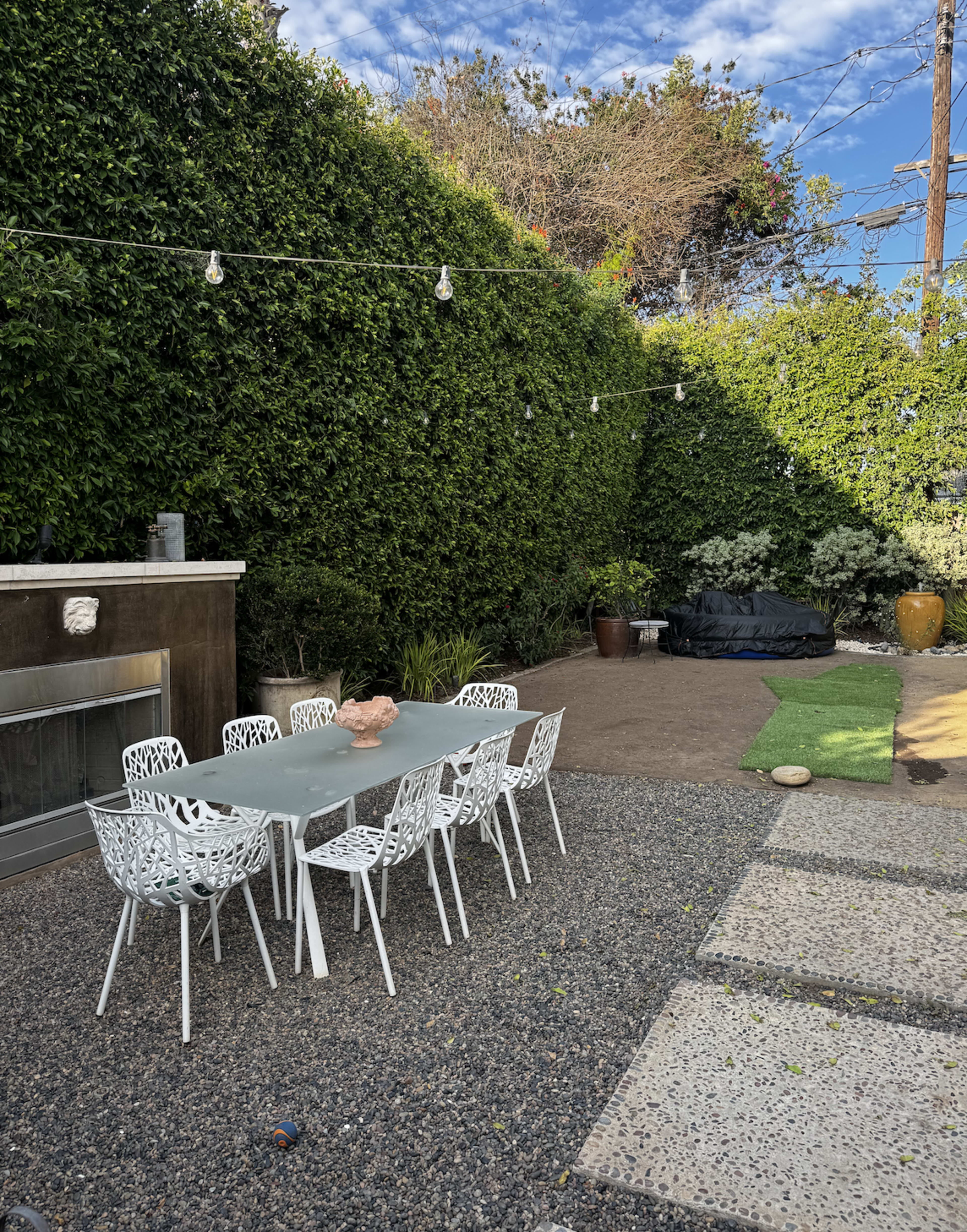 Mid-Century Eclectic in Santa Monica with Backyard Image in Sunset Park, Santa Monica, CA