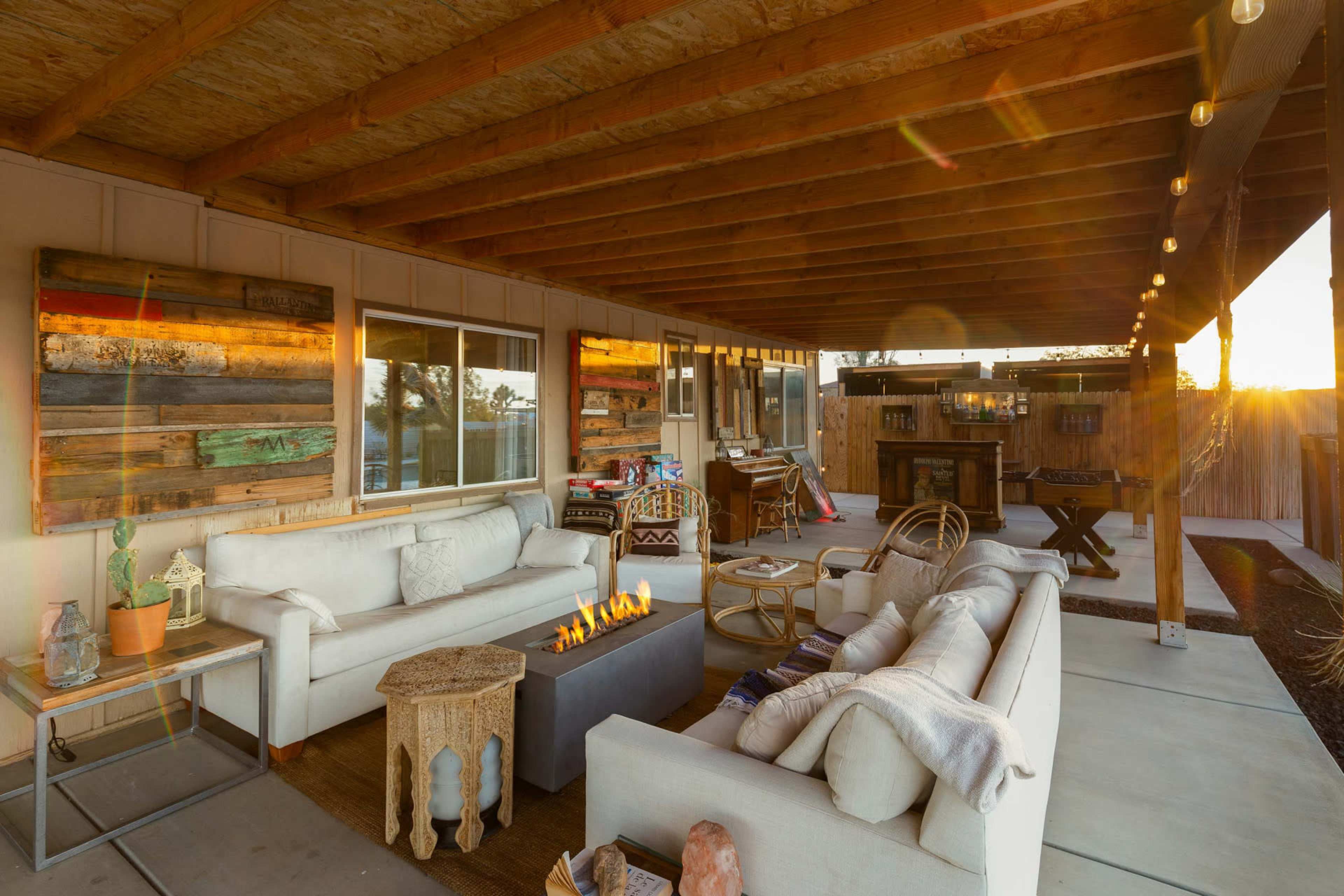 Pool&Spa • Sunny Sands • BBQ • Games • Hiking 8ppl Image in , Yucca Valley, CA