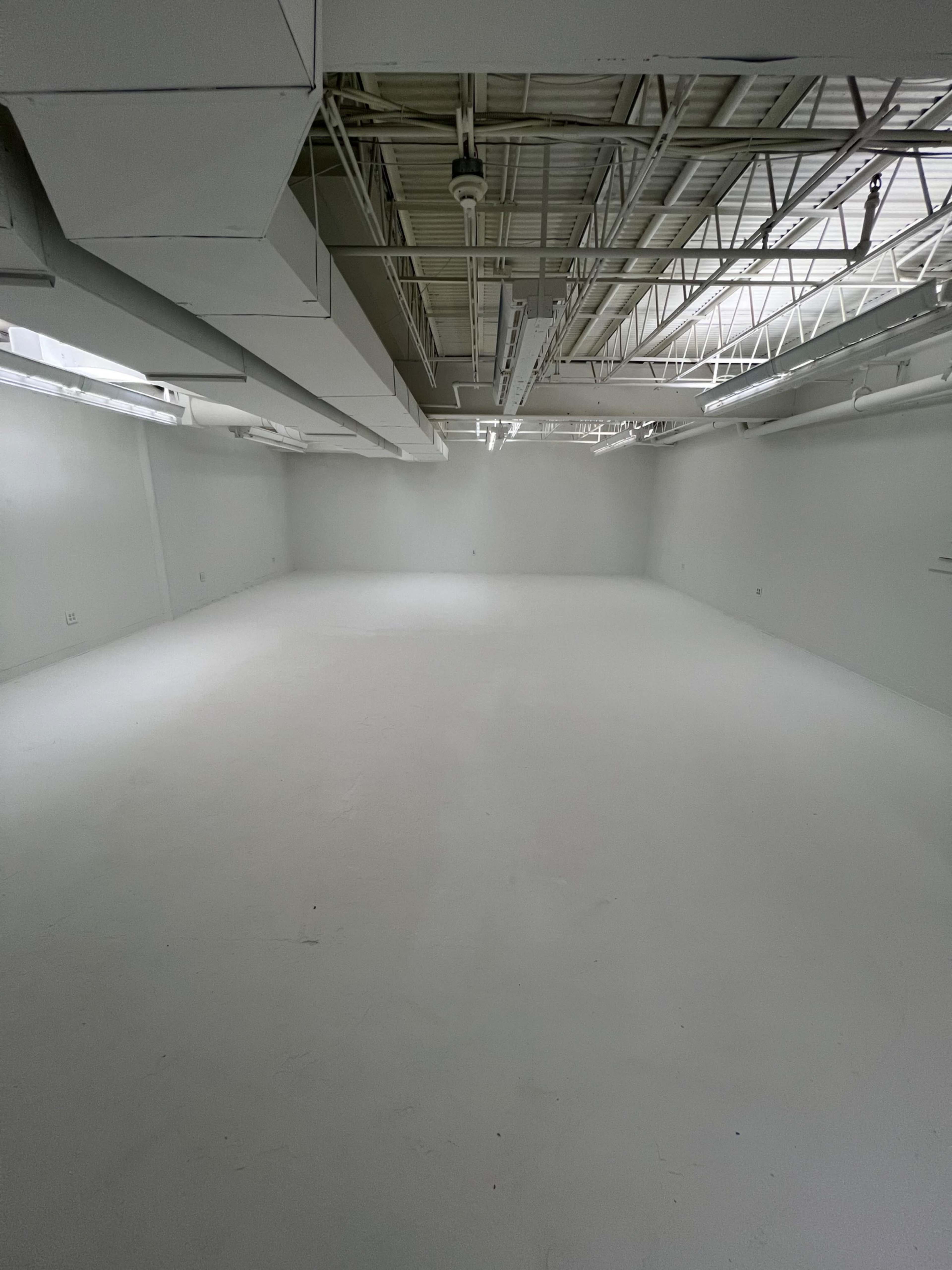 The White Room – Transformable Studio for Any Vision Image in Lincoln Park, Yonkers, NY