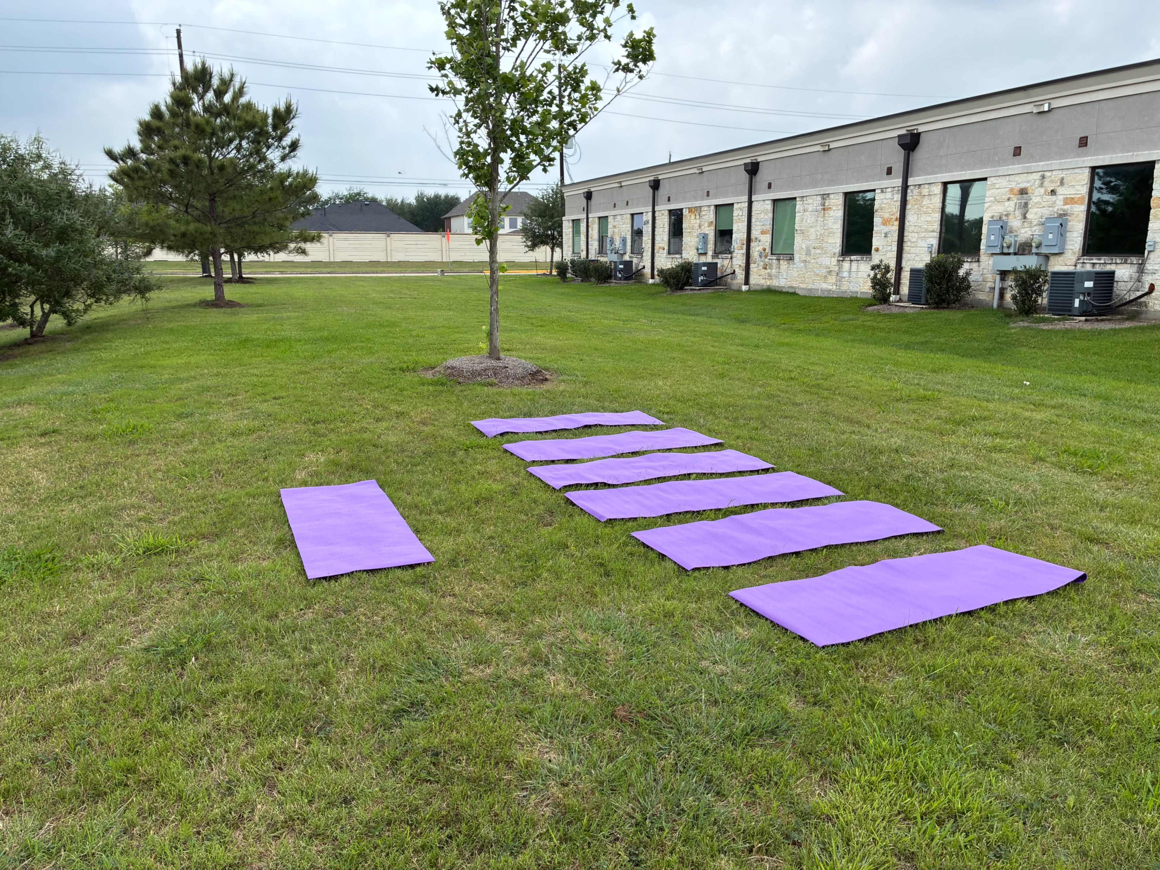 Waterfront Outdoor Wellness Studio with Lounge & Parking Image in Pearland, Pearland, TX