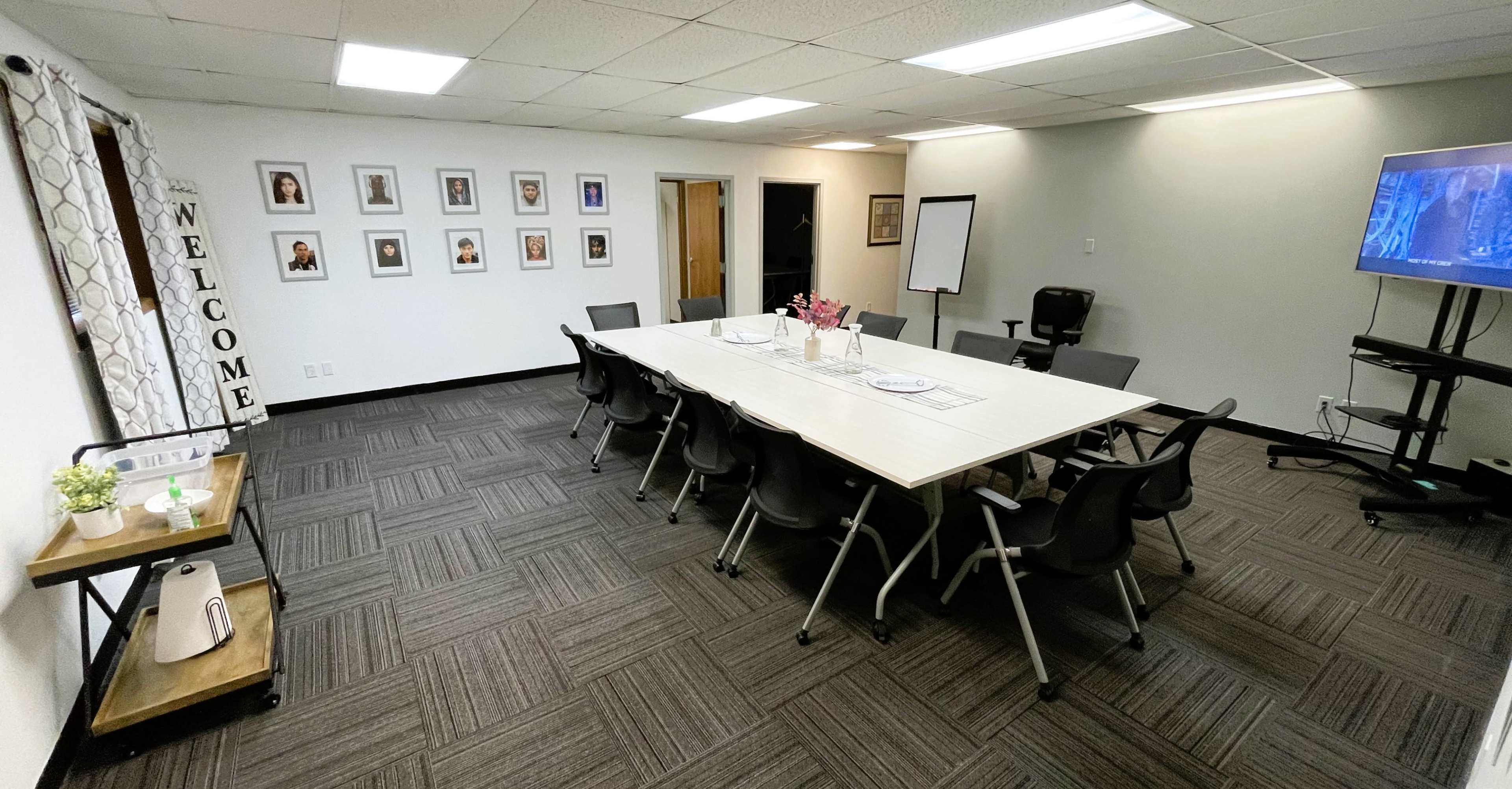 A flexible, premium meeting space with breakout rooms Image in West Saint Paul, St. Paul, MN