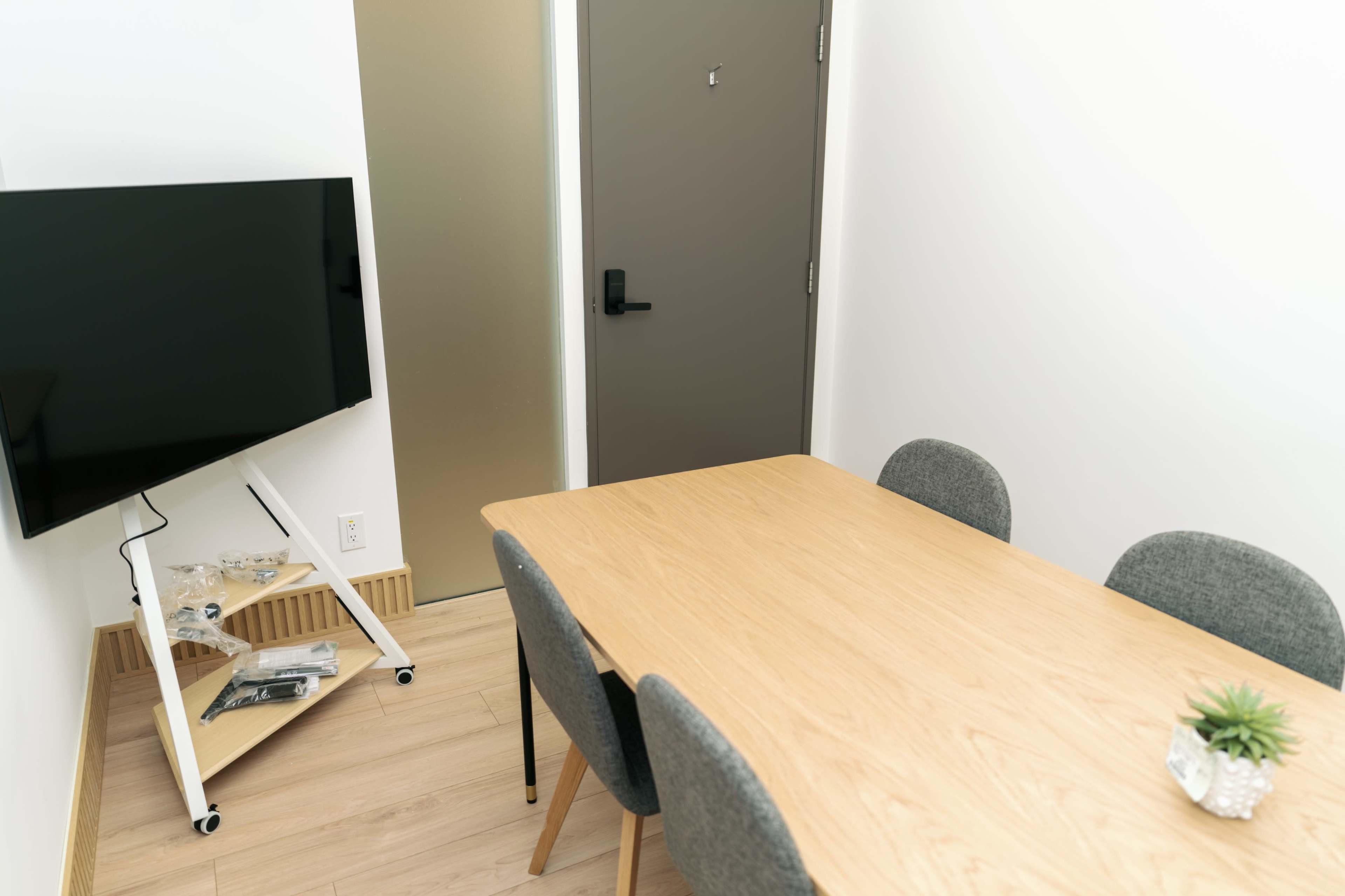 Private Meeting Room in West Broadway Image in Fairview, Vancouver, BC