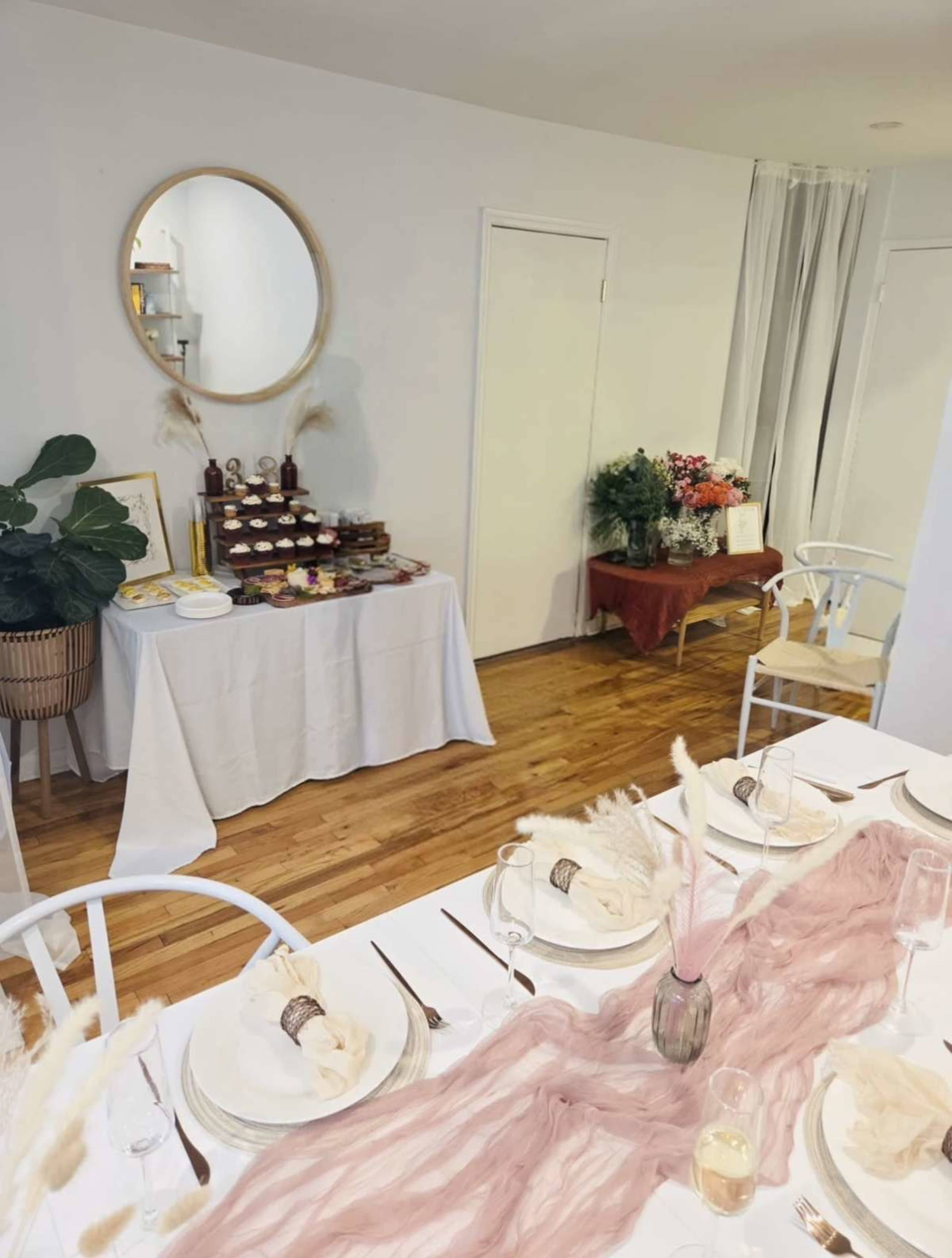 Flex Space with Gorgeous Natural Light Image in Woodstock, Bronx, NY