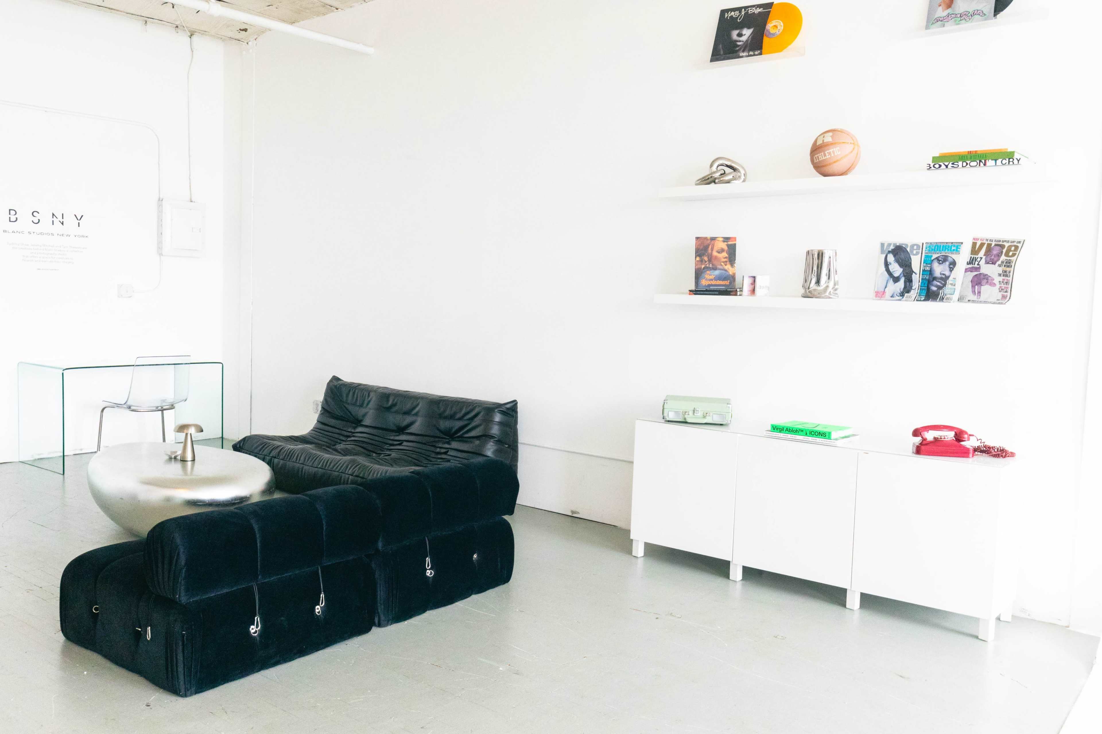 East Williamsburg Daylight Cyclorama Studio 002 Image in East Williamsburg, Brooklyn, NY