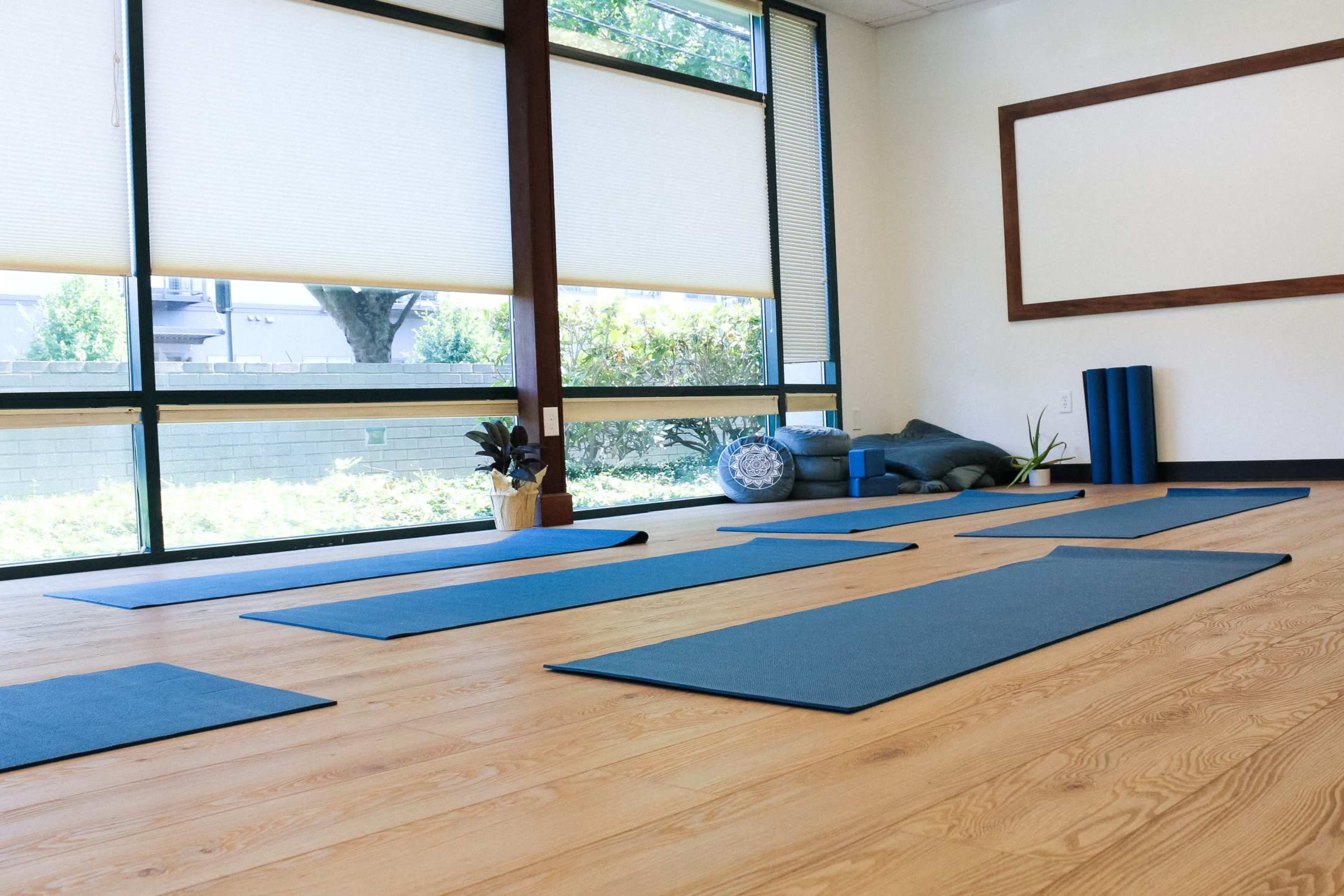 Beautifully lit studio in Downtown Vancouver, WA Image in Arnada, Vancouver, WA