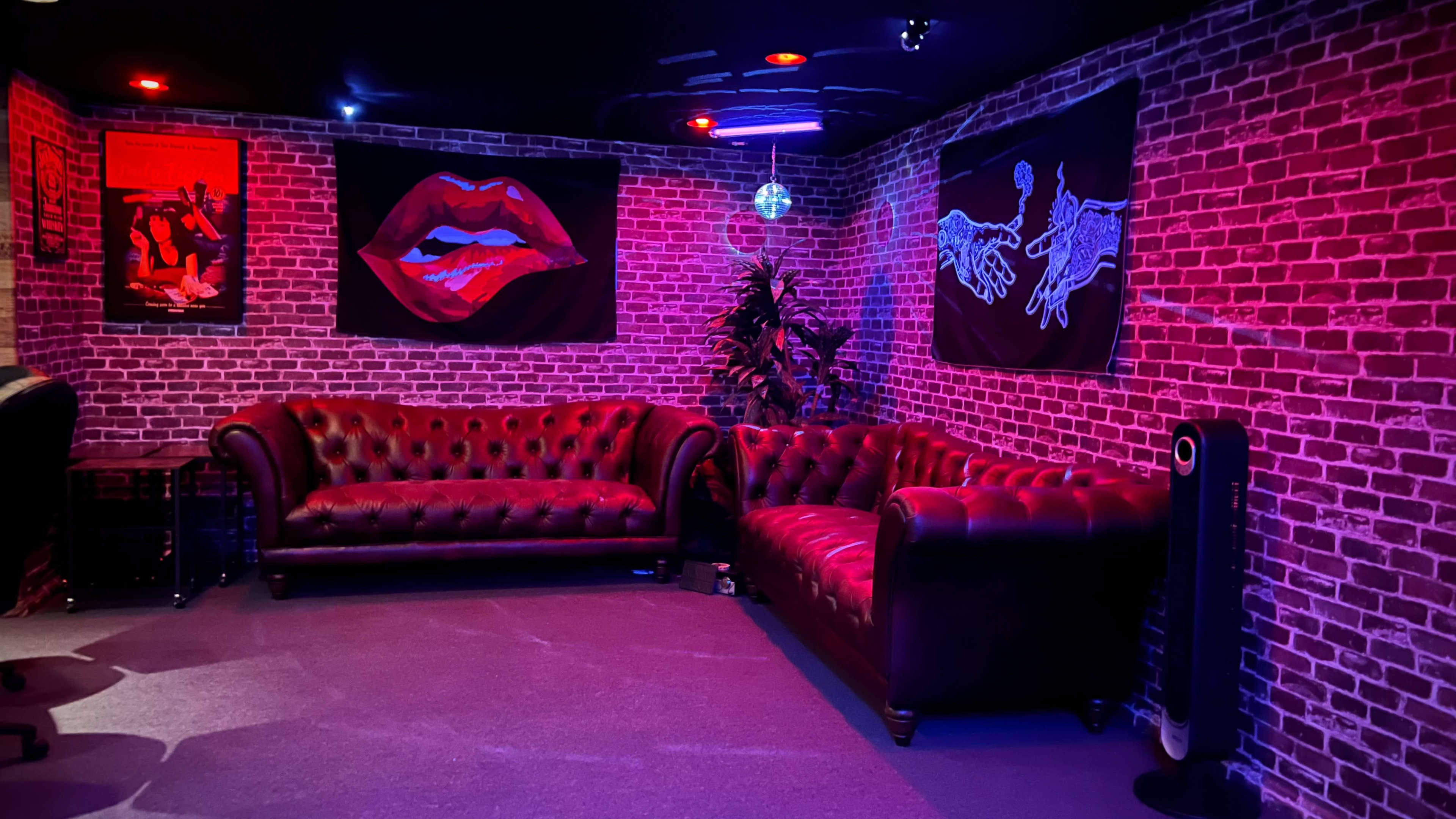 Decorated with east, west, and tiki vibes Image in Lone Mountain, LAS VEGAS, NV