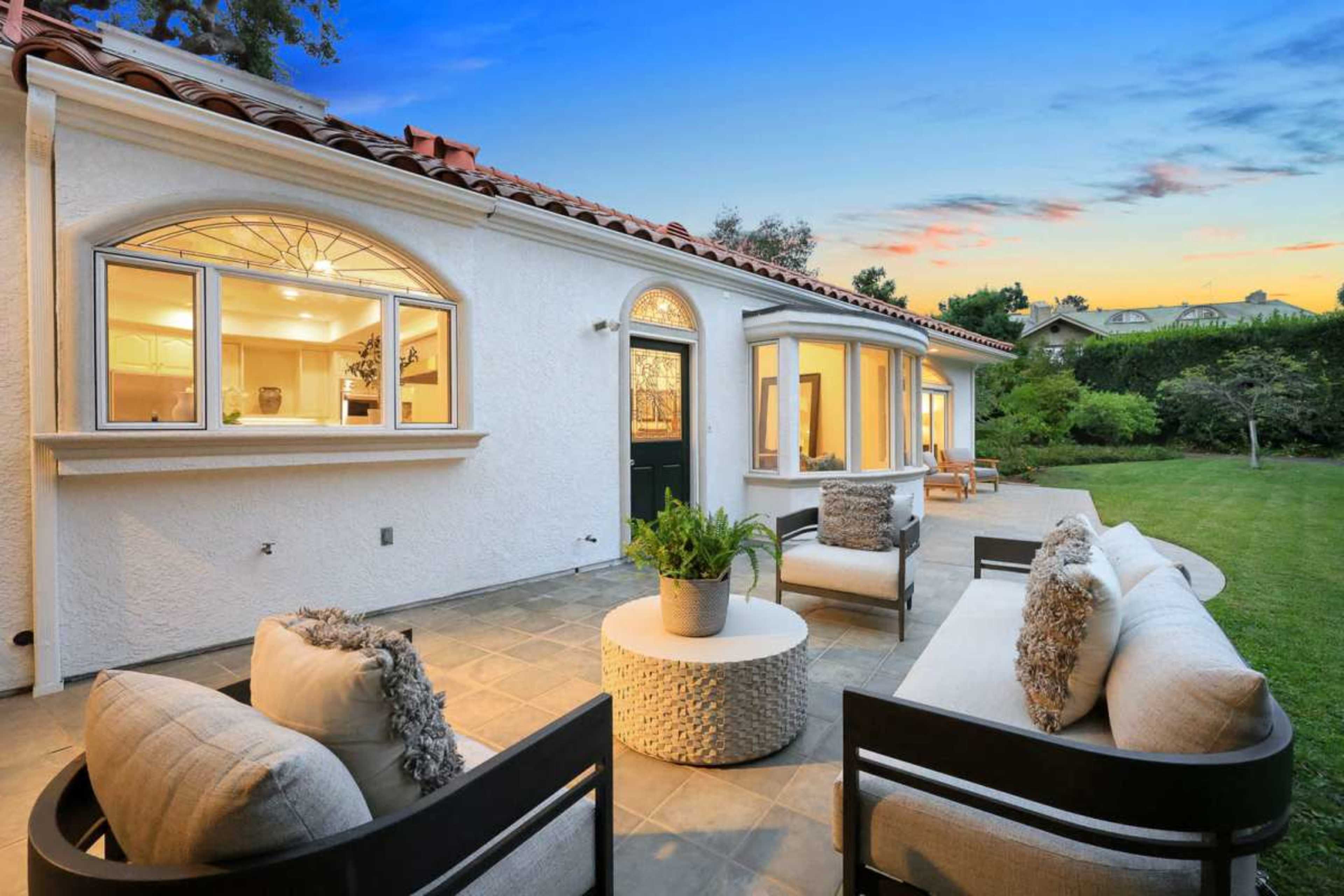 Small Town Spanish Estate/Farmhouse Image in South Pasadena, South Pasadena, CA