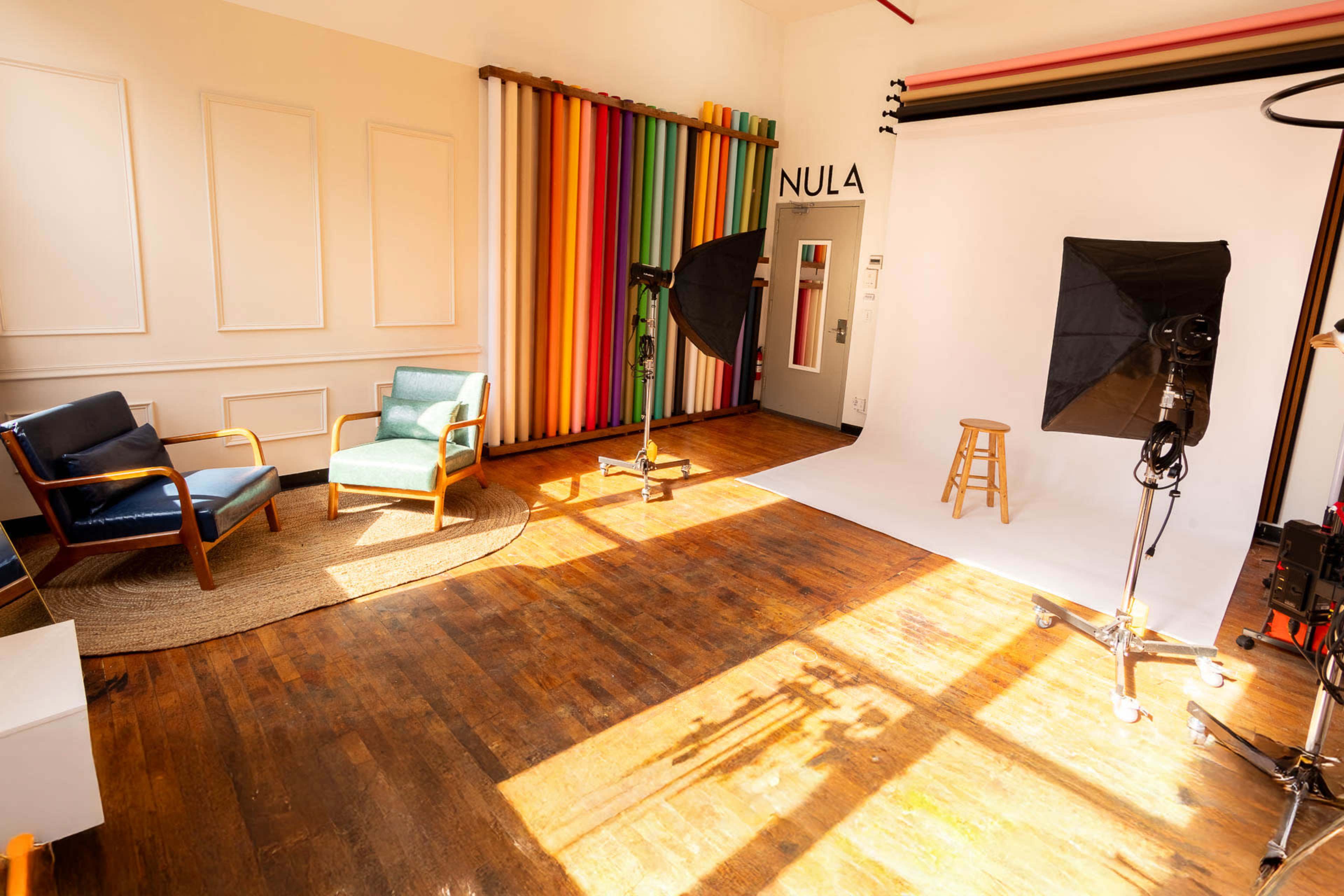 Daylight Photo Studio with Product Photography Props Image in East Williamsburg, Brooklyn, NY