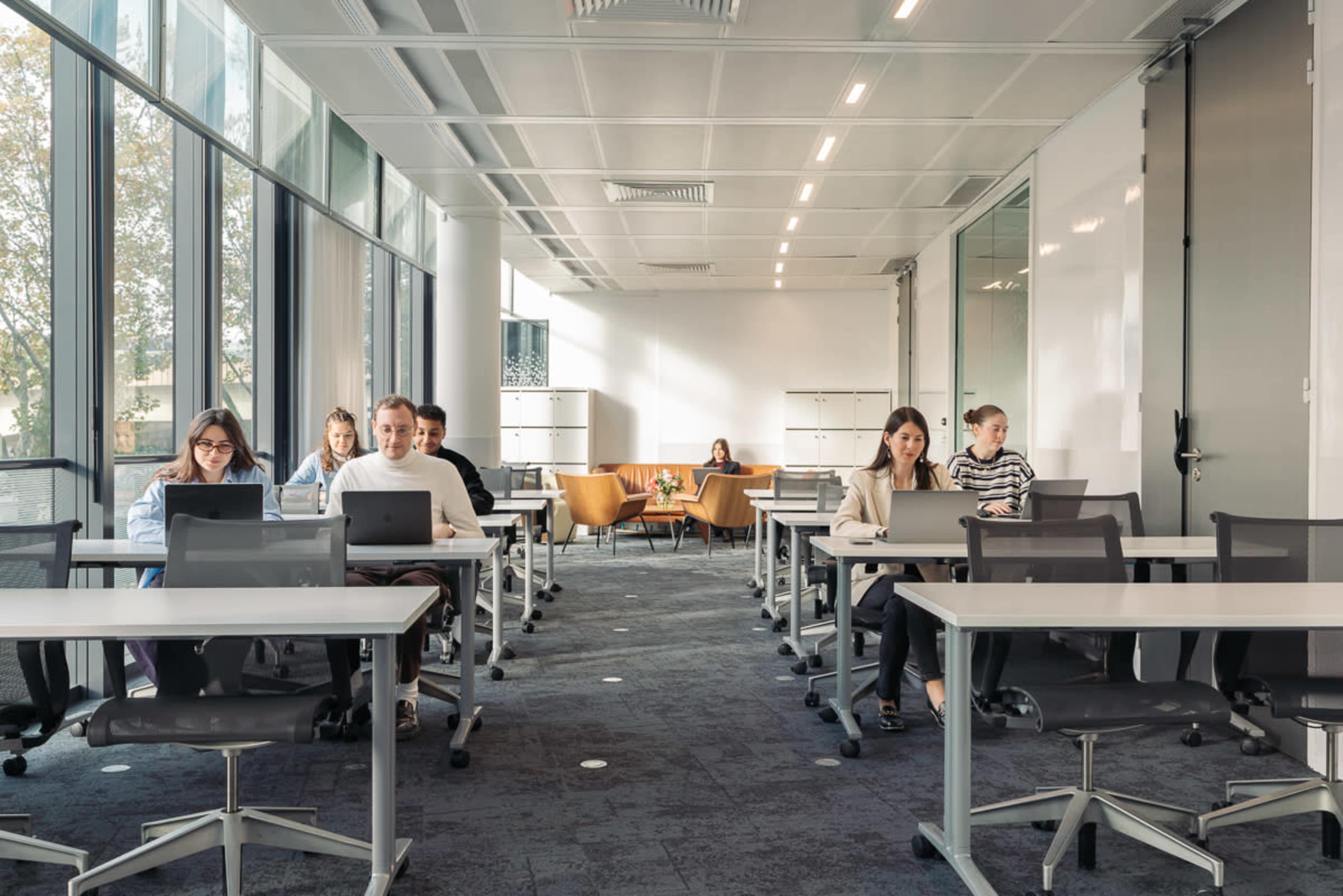 Classe IA Image in , Issy-les-Moulineaux