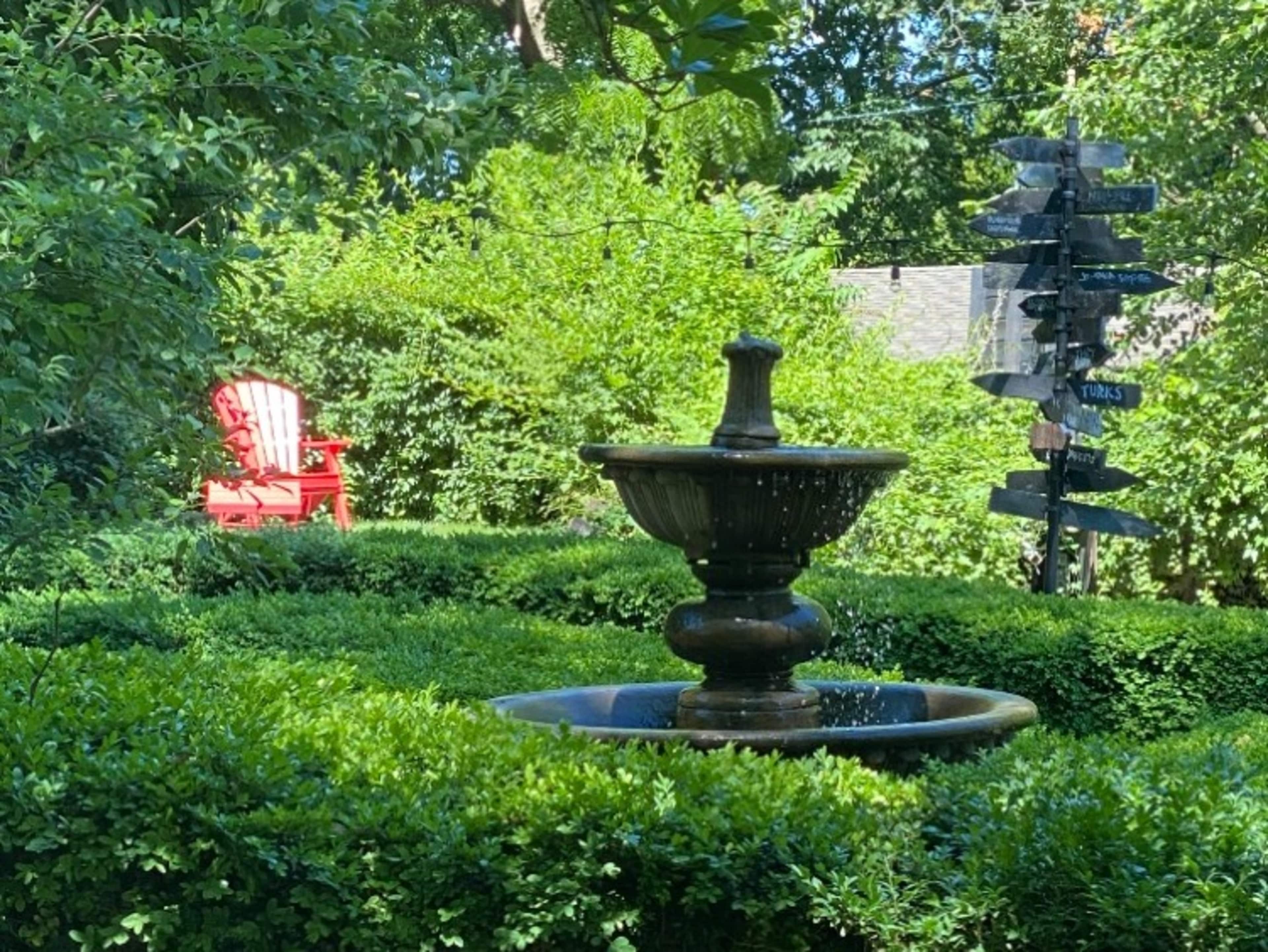 Boxwood Gardens