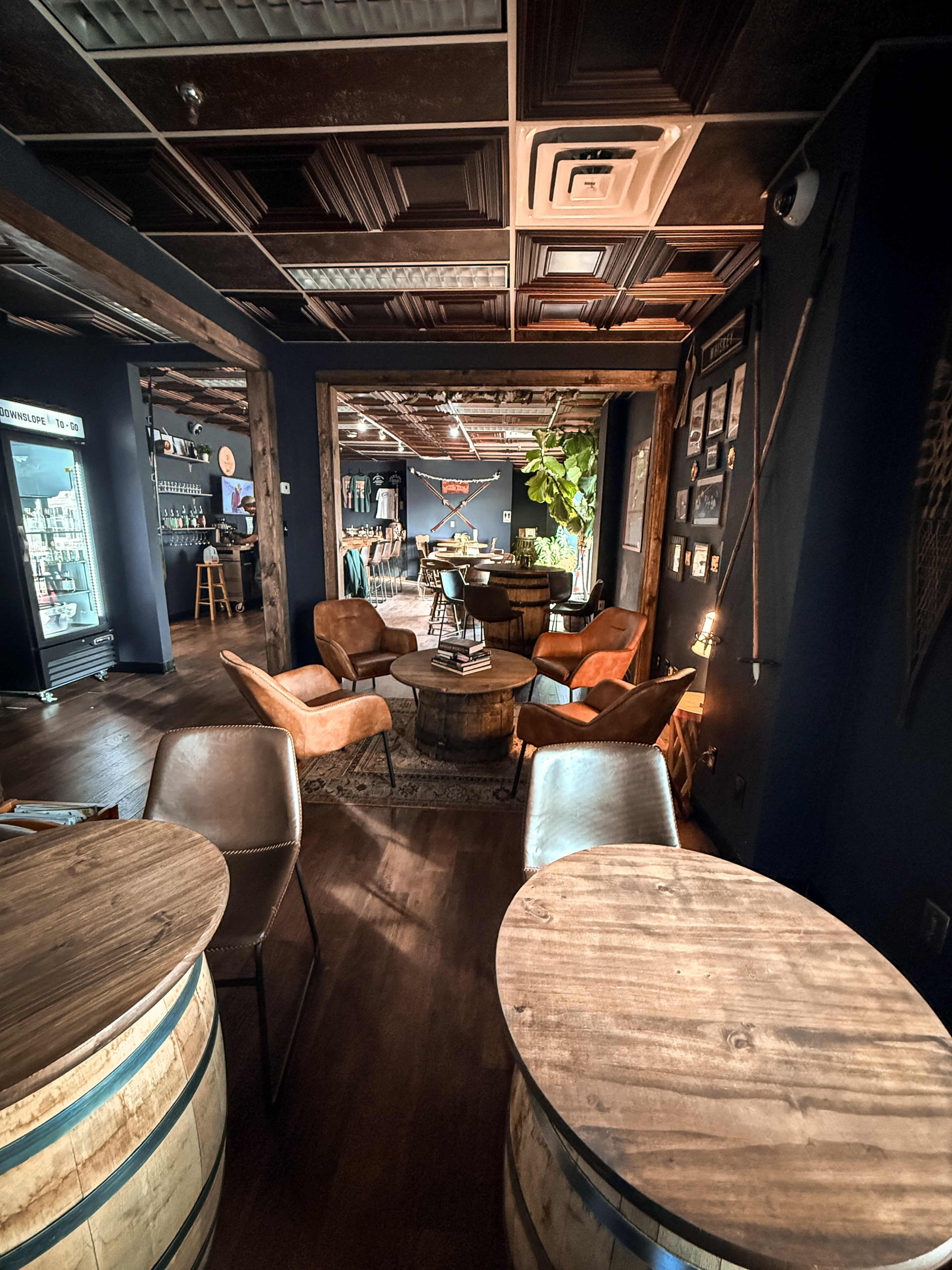 Cozy Urban Tasting Room with Après-Ski Speakeasy Energy Image in Centennial, Centennial, CO