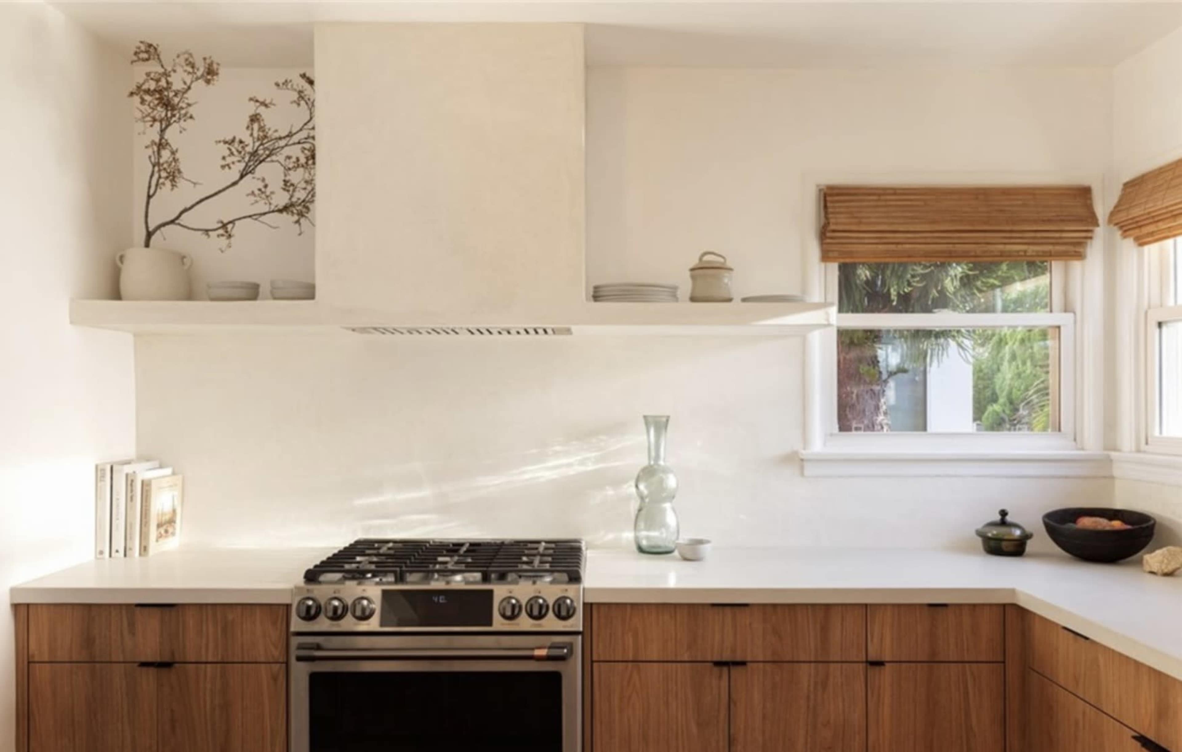 Earthy Minimal Venice Beach Home with tons of natural light Image in Venice, Los Angeles, CA