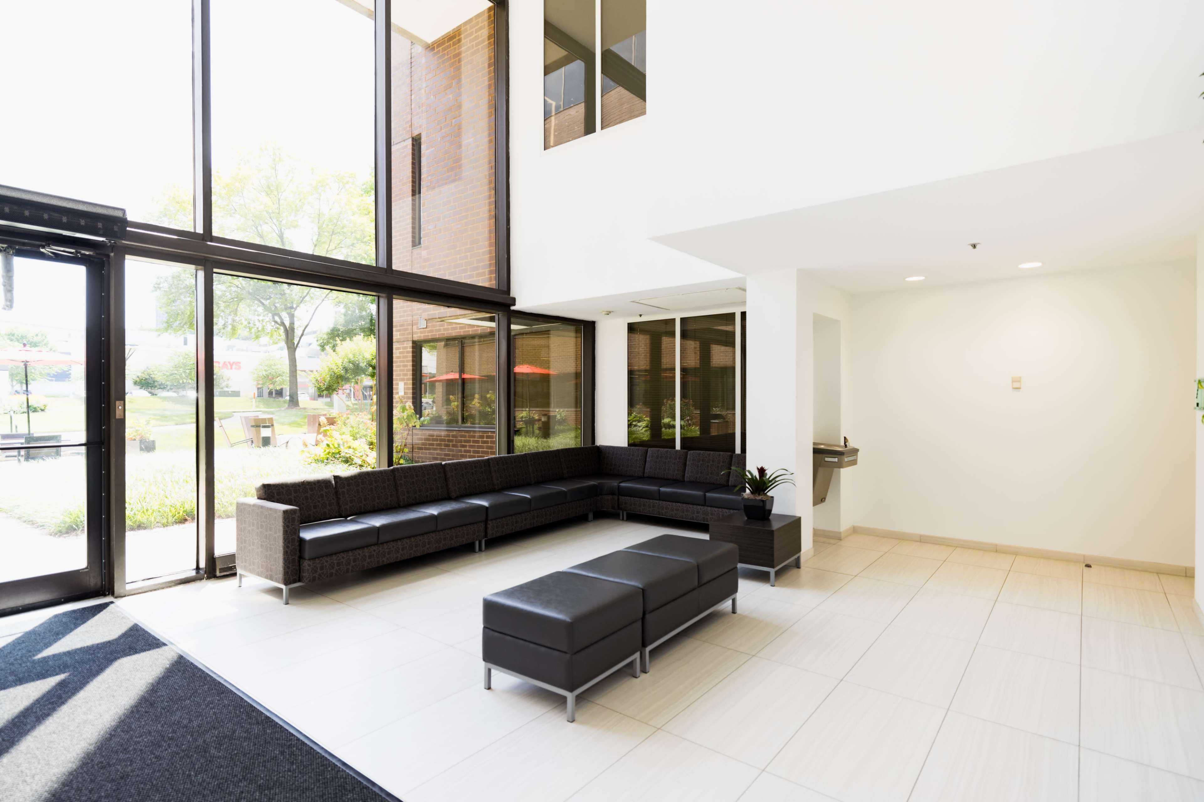 Modern Sleek 10 Person Conference Room- Whiteboard/Tv - Towson Image in Towson, Towson, MD