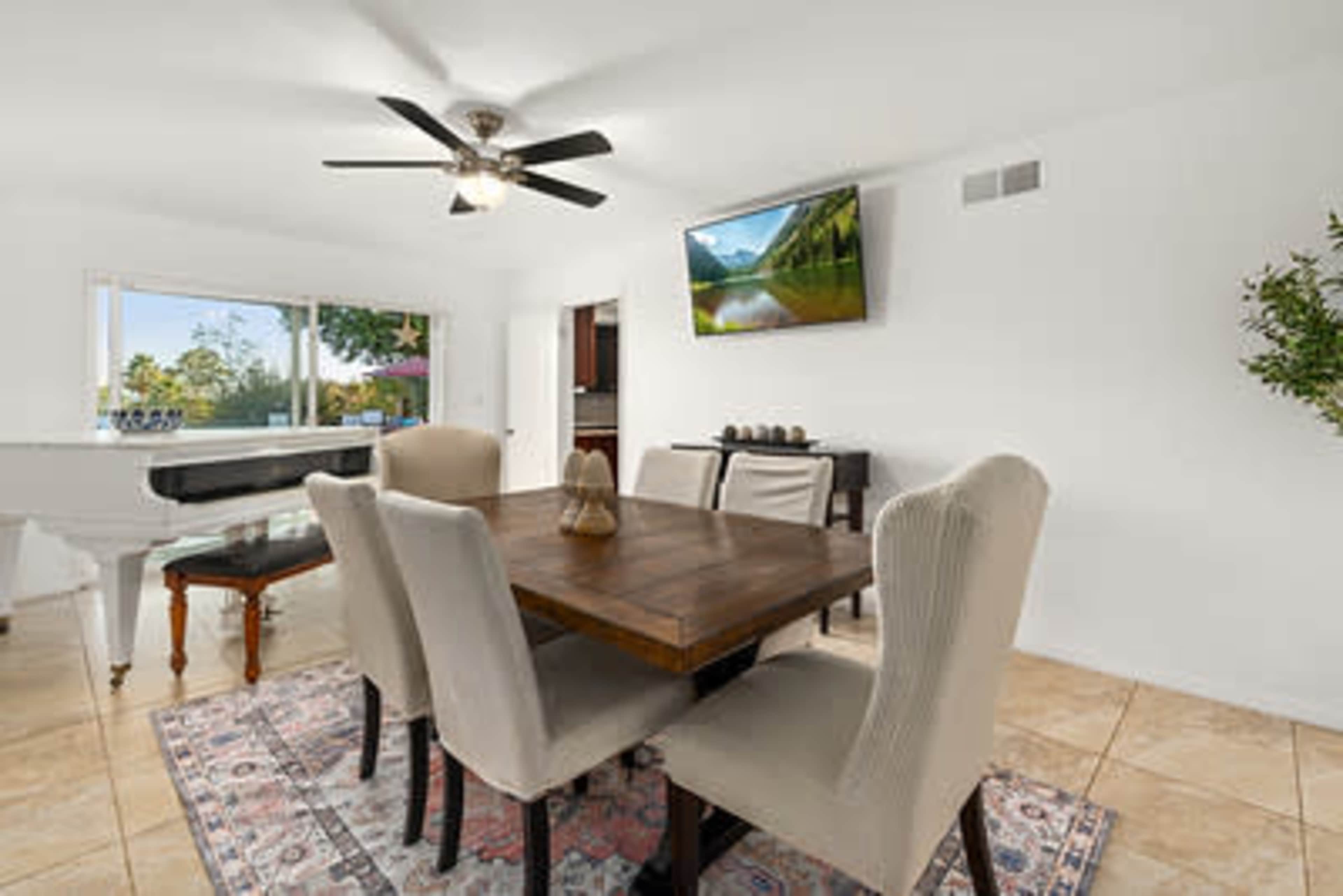 Luxury 4Bd Topanga Oasis w/ Pool, Spa & Cabana! Image in Topanga, Los Angeles, CA