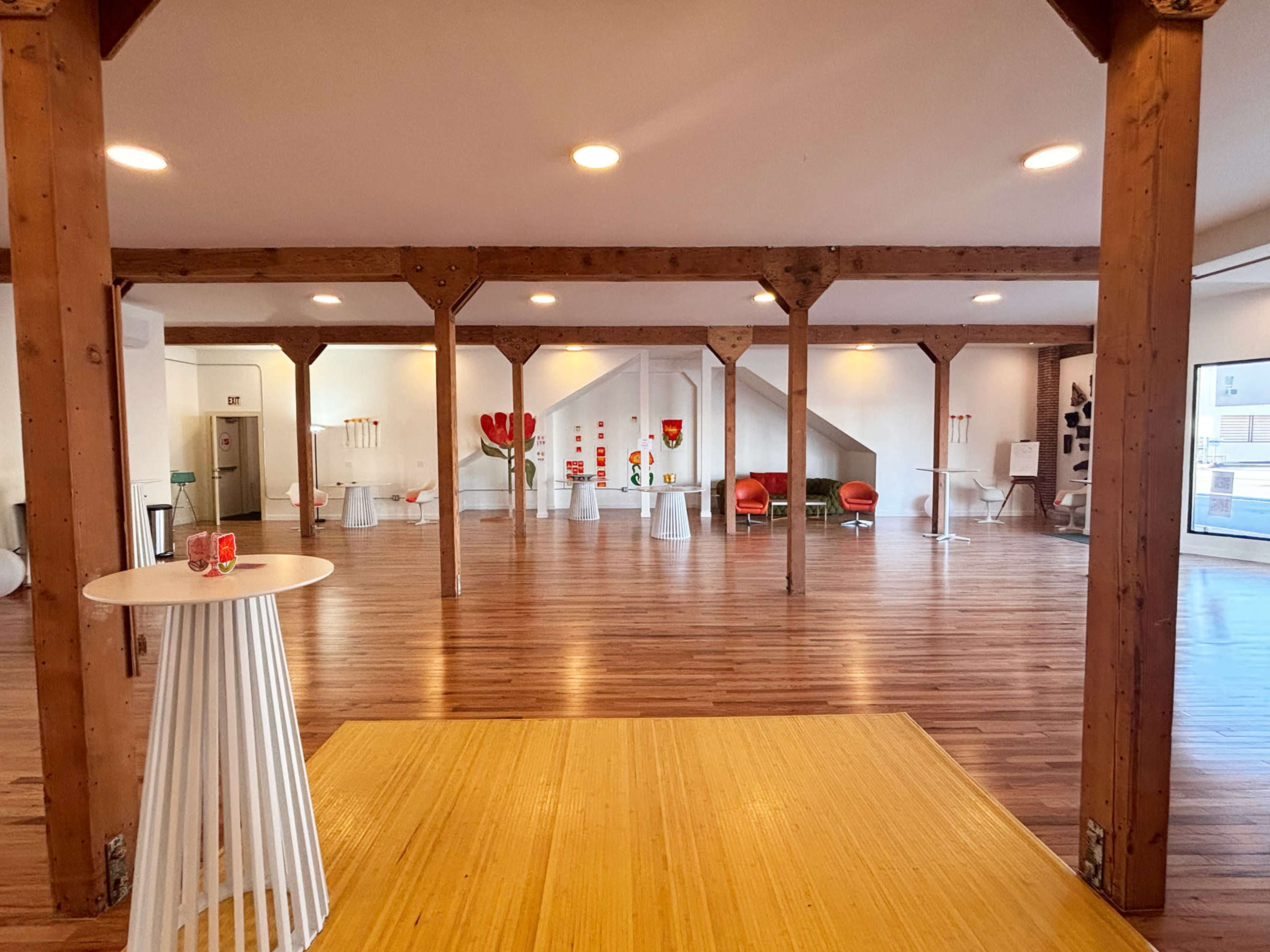 Vintage Charm meets Modern Versatility Image in Ventura, Ventura, CA