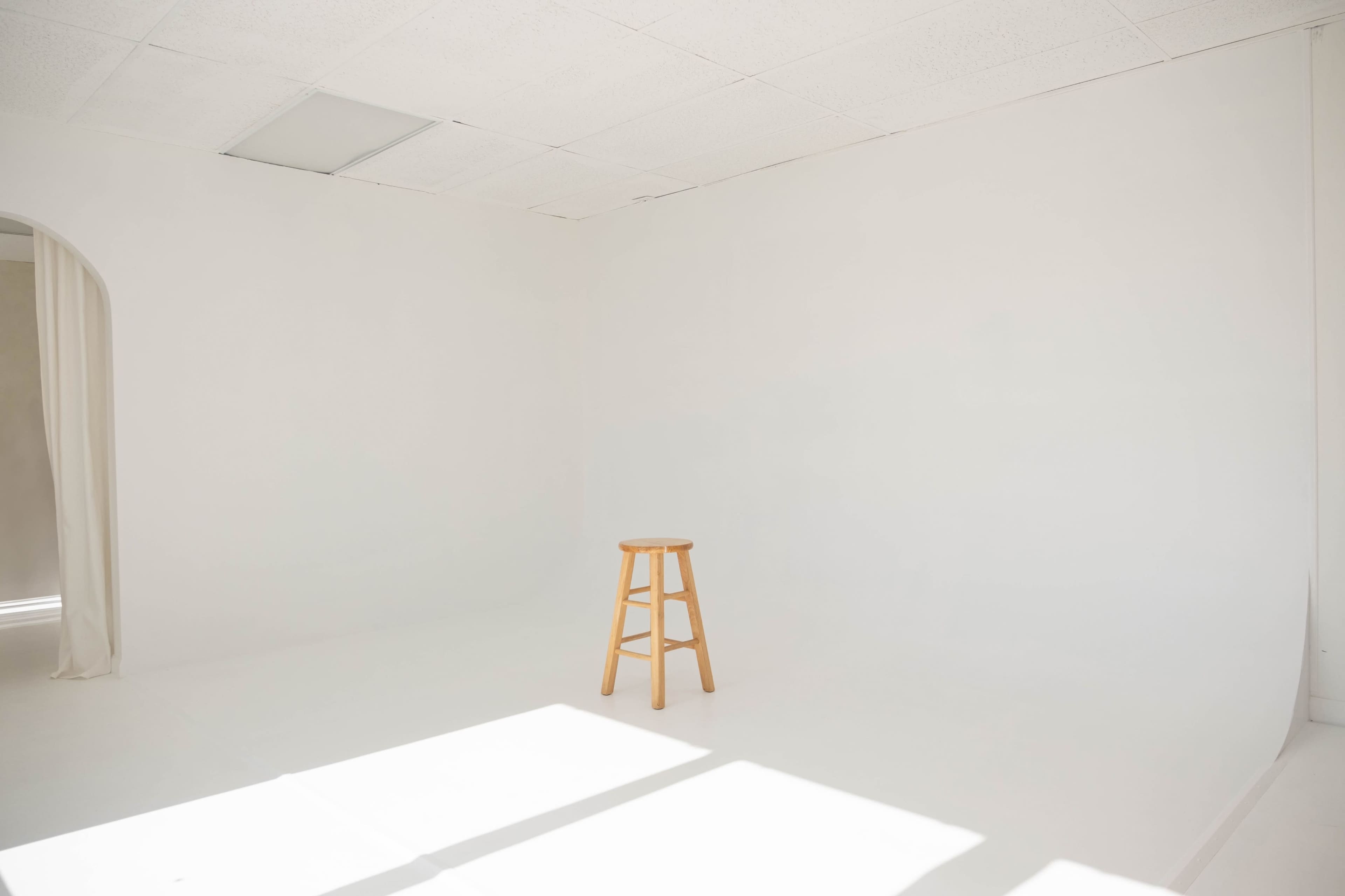 Luxury, minimal creative space with south facing windows, all natural light Image in Falls Church, Falls Church, VA