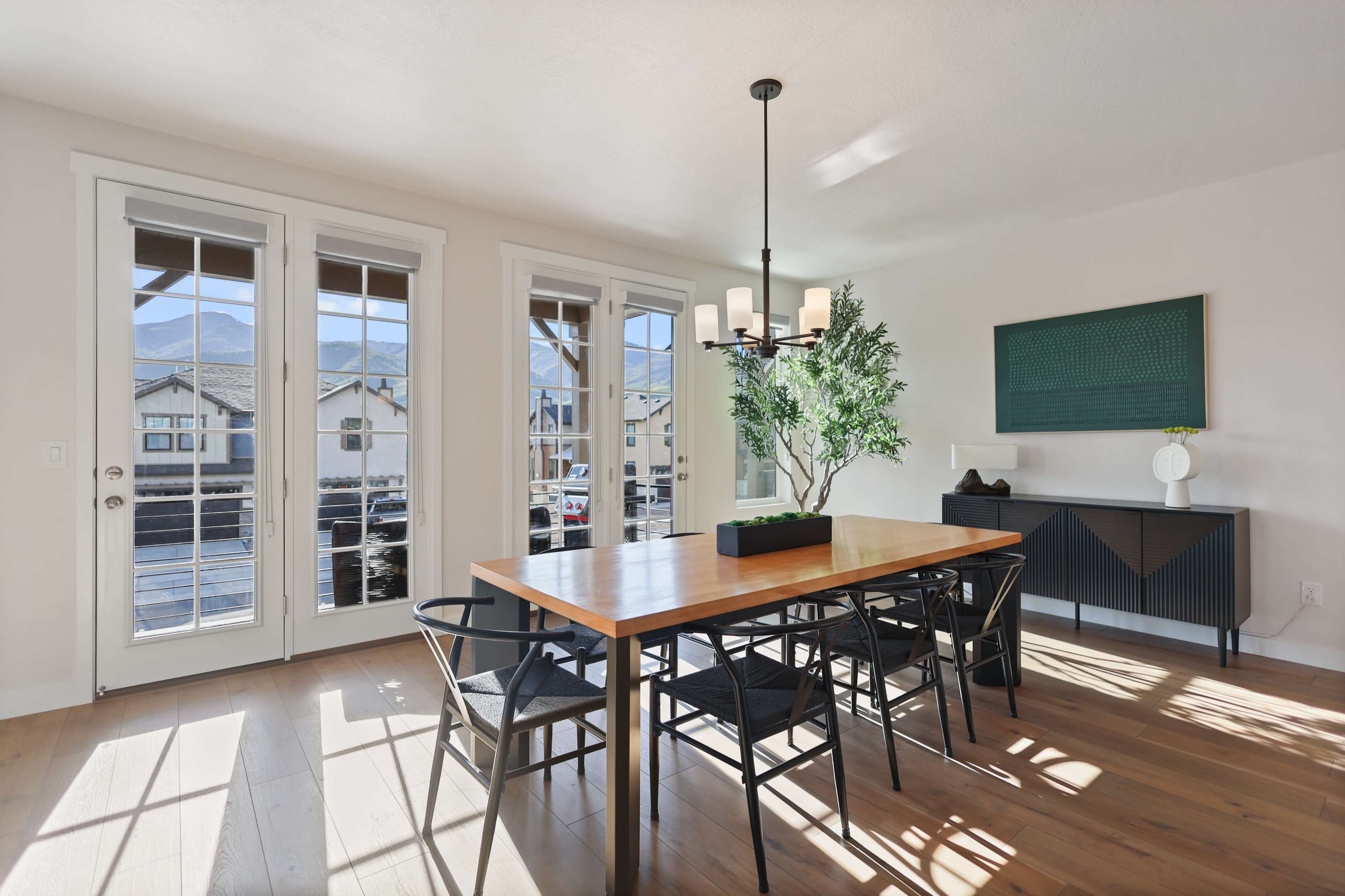 Modern Mountain Retreat for Wellness & Team Events - Near Park City, Deer Valley East, and Midway Image in Heber City, heber city, UT