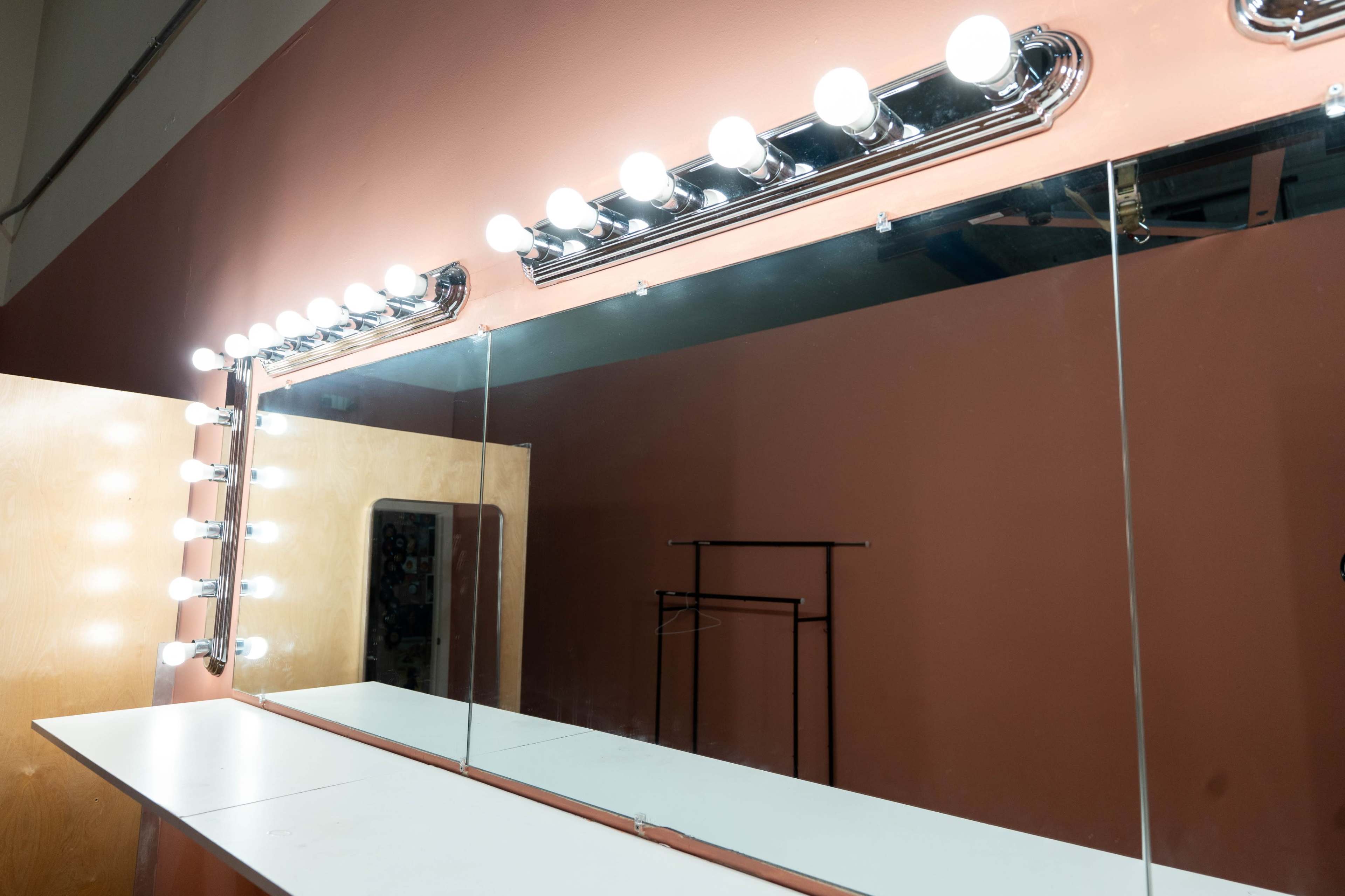 Spotlight Setup and Customizable Cyc Wall Space Image in Westside, Houston, TX